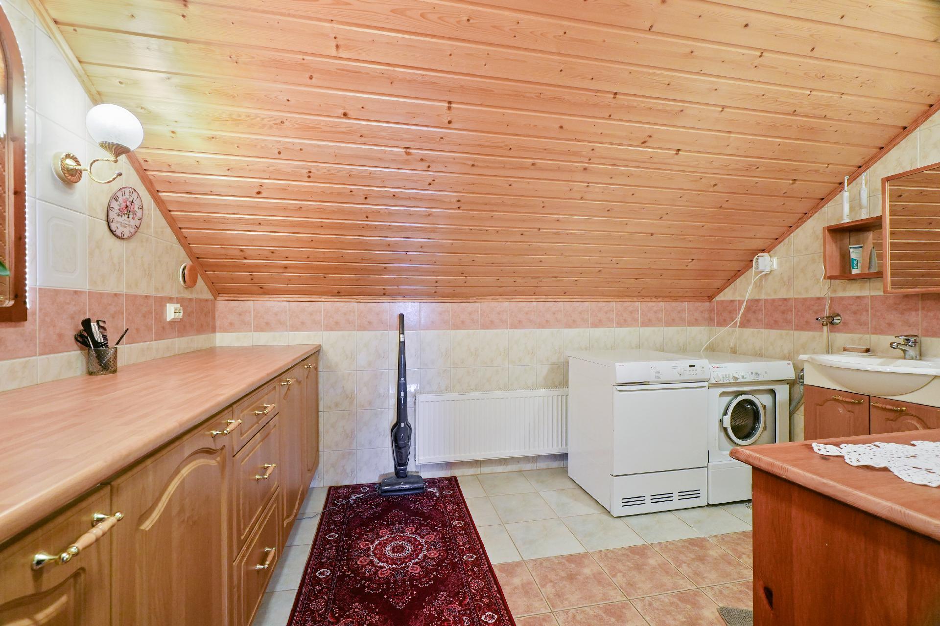 Vaahteratie 12, Oitti, Hausjärvi