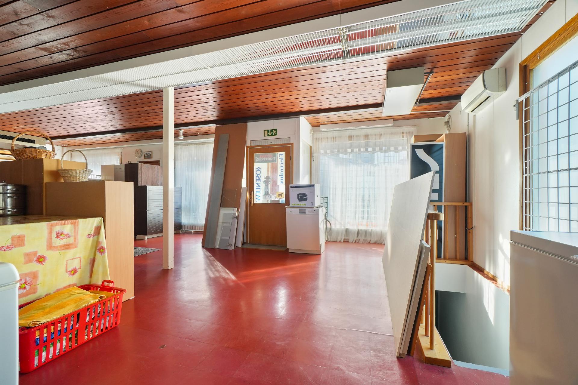 Vaahteratie 12, Oitti, Hausjärvi