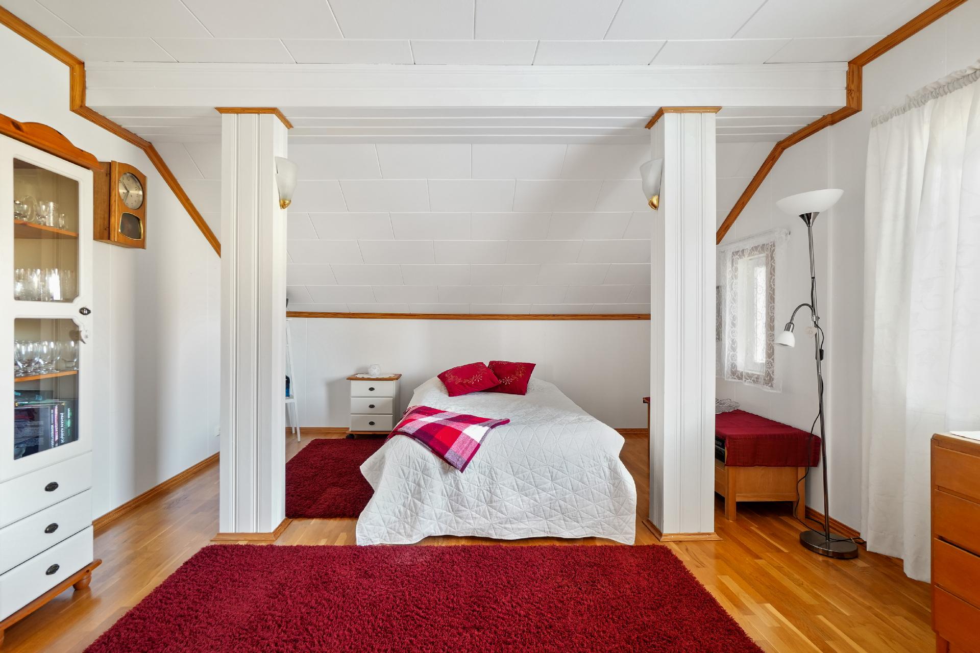 Vaahteratie 12, Oitti, Hausjärvi