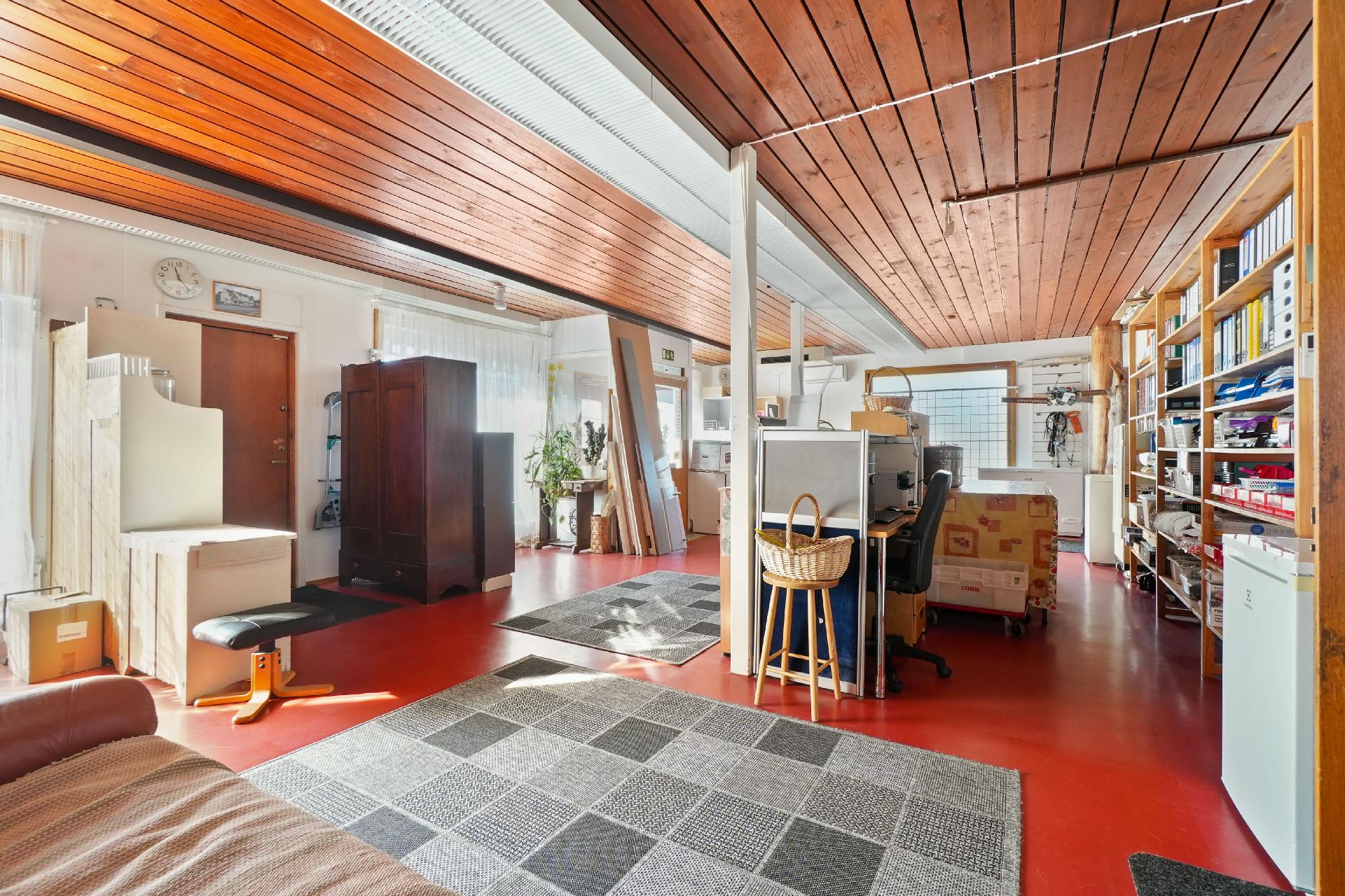 Vaahteratie 12, Oitti, Hausjärvi