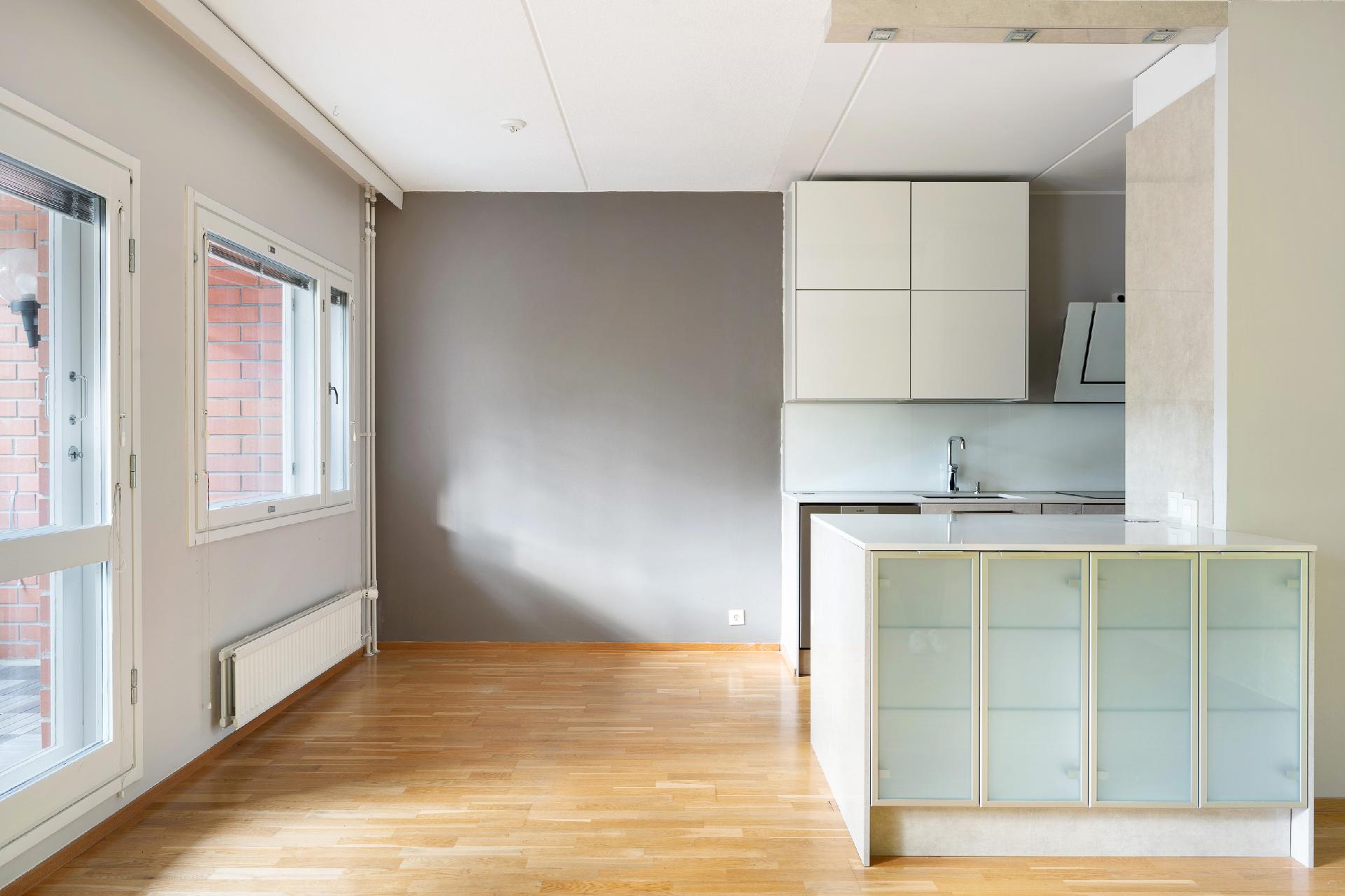 Veräjäkallionkatu 1, Leppävaara, Espoo