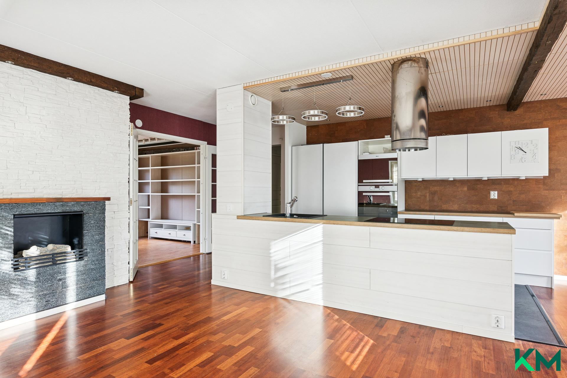 Raitamaantie 12, Kannelmäki, Helsinki