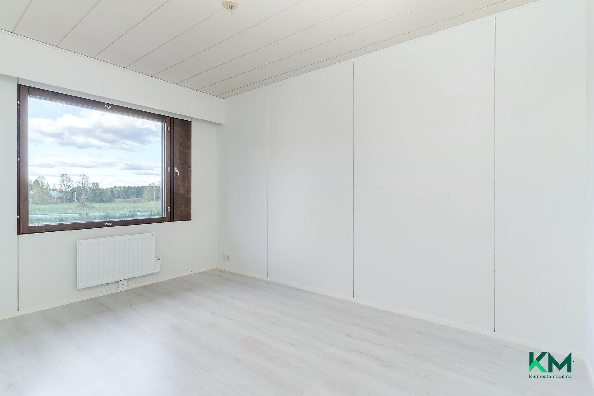 Härkimetsäntie 1, Kuhmalahti, Kangasala