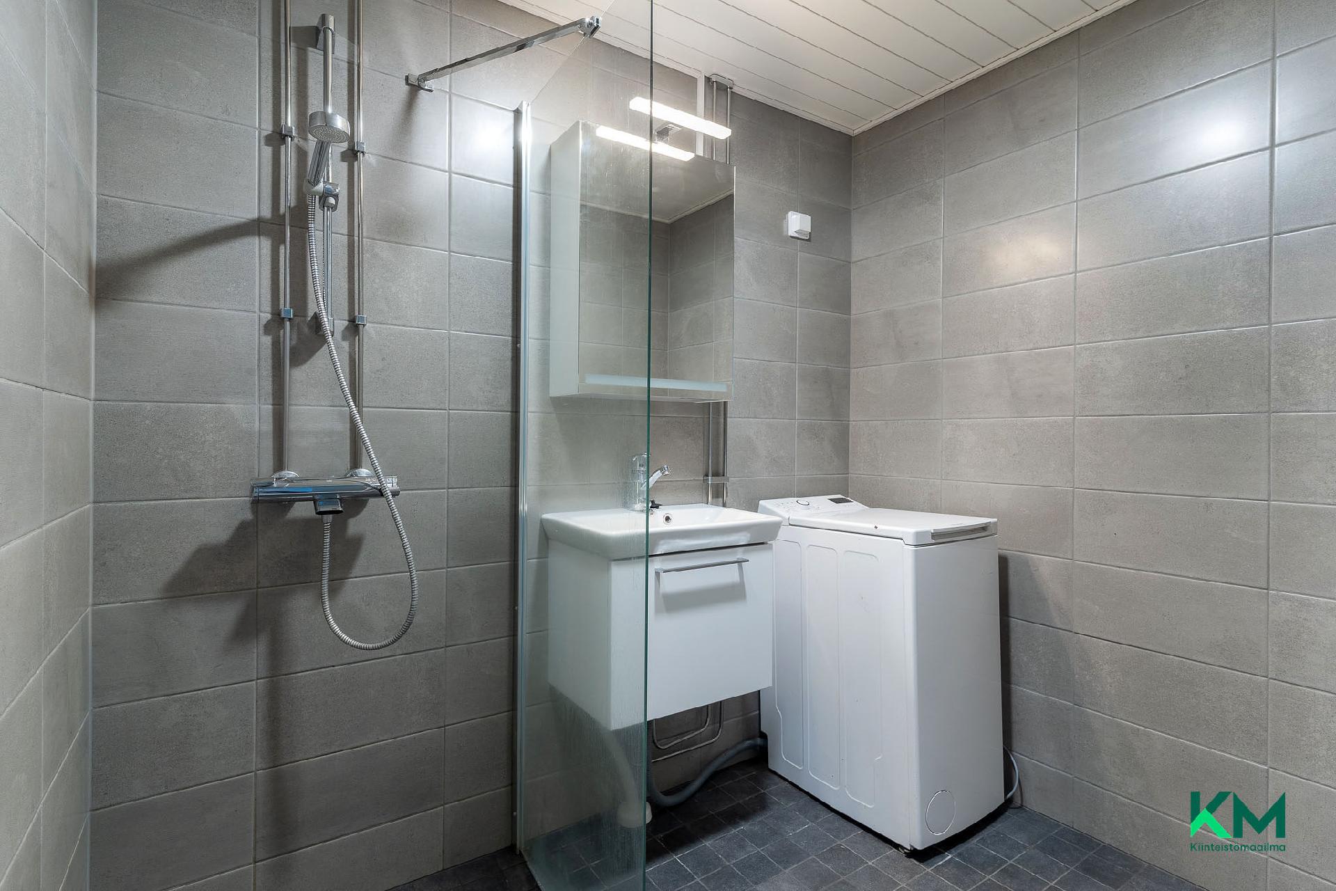 Härkimetsäntie 1, Kuhmalahti, Kangasala