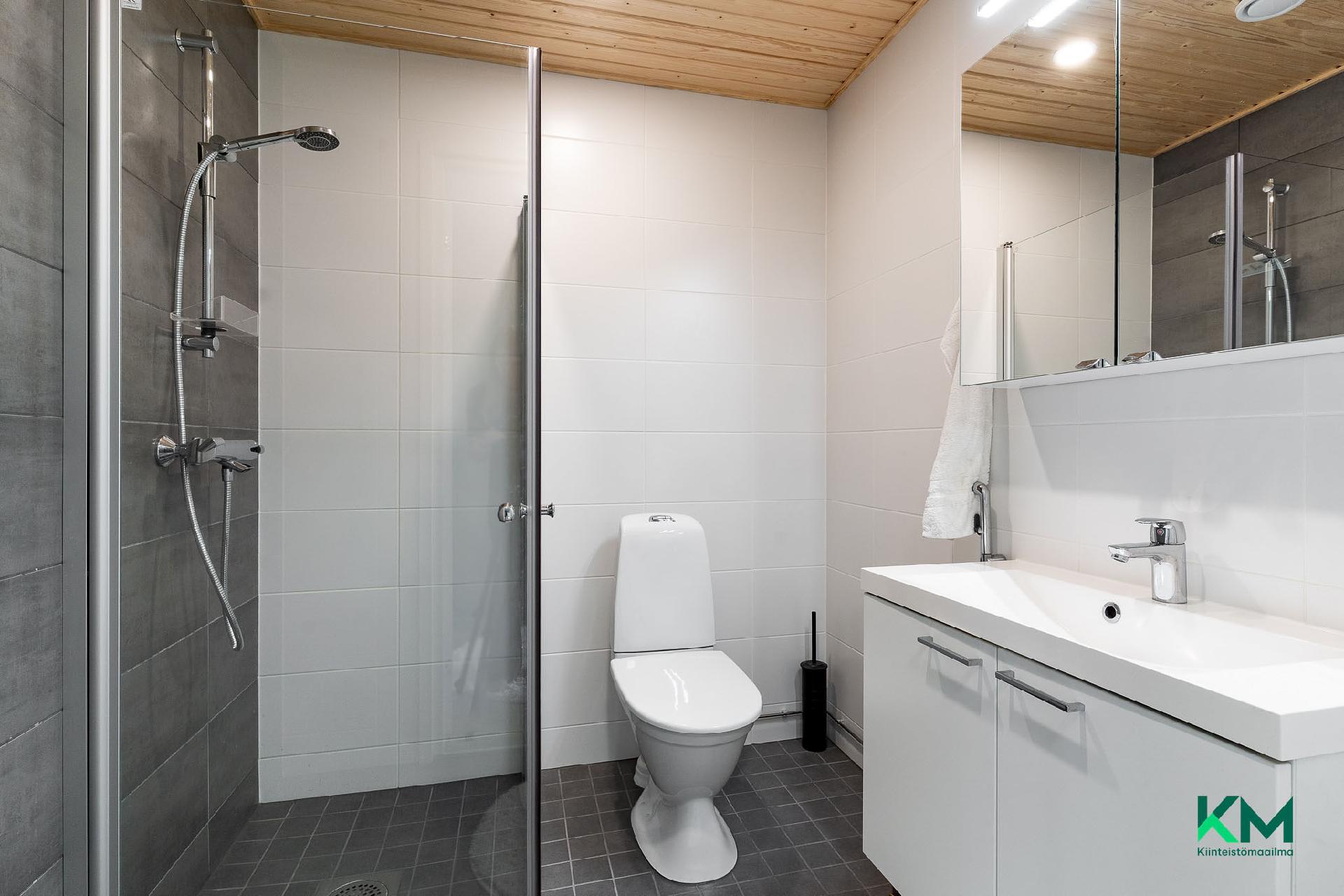 Antintie 8, Keskusta, Kangasala