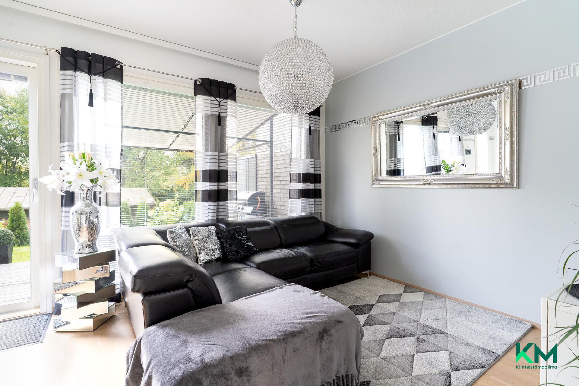 Antintie 8, Keskusta, Kangasala