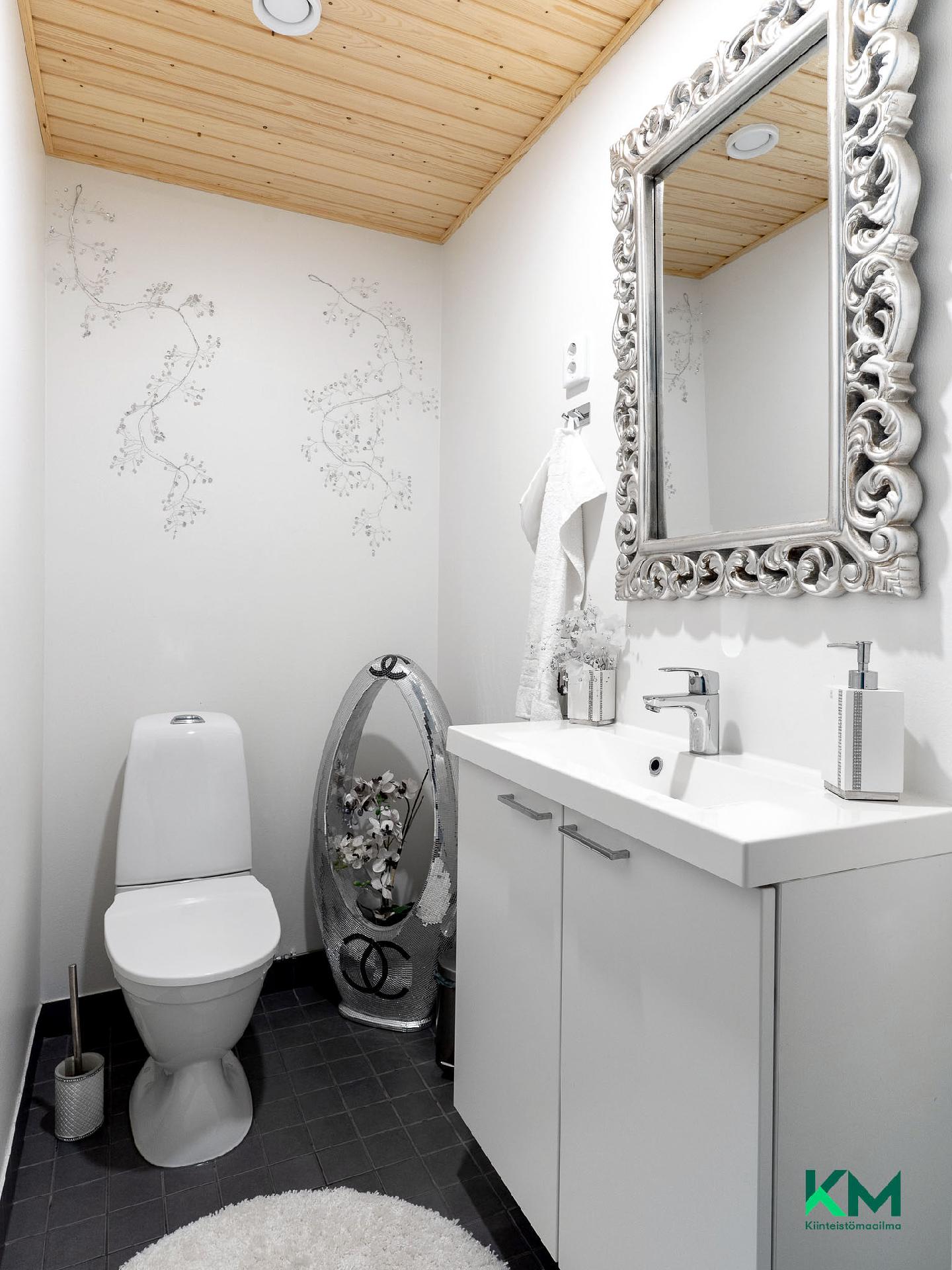 Antintie 8, Keskusta, Kangasala