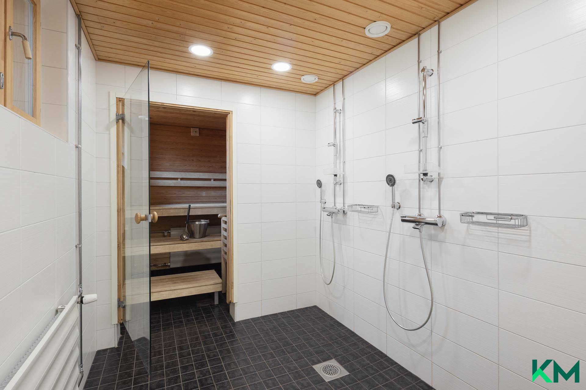 Strömsinlahdenpolku 11, Roihuvuori, Helsinki