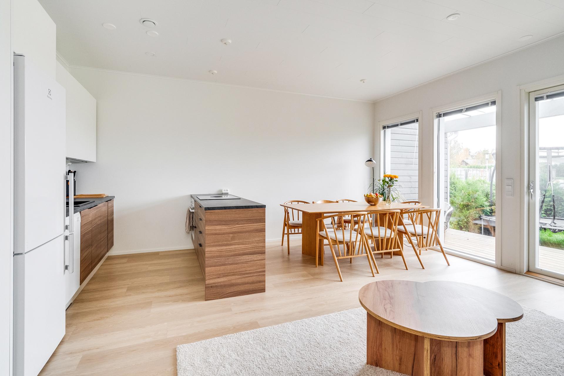 Puusepäntie 2, Moisio, Lempäälä