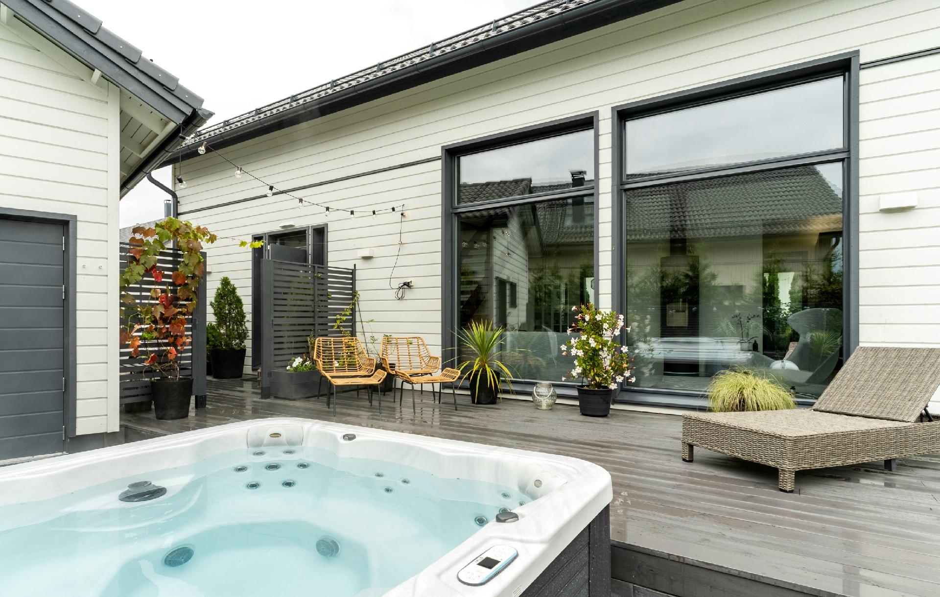 Kuukusentie 11, Ylästö, Vantaa