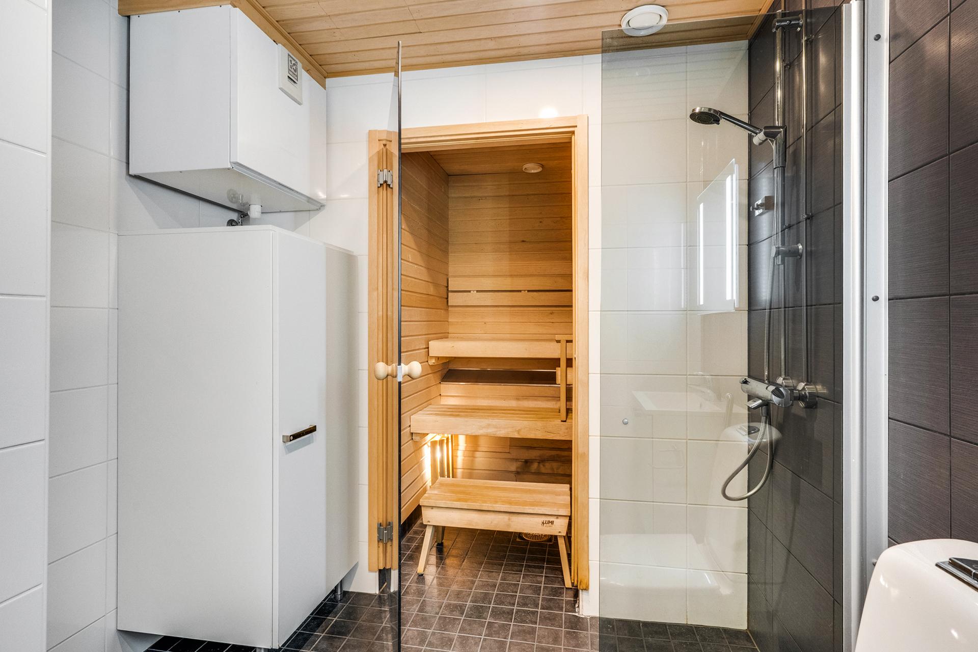 Pirttisuonraitti 1, Vuores, Tampere