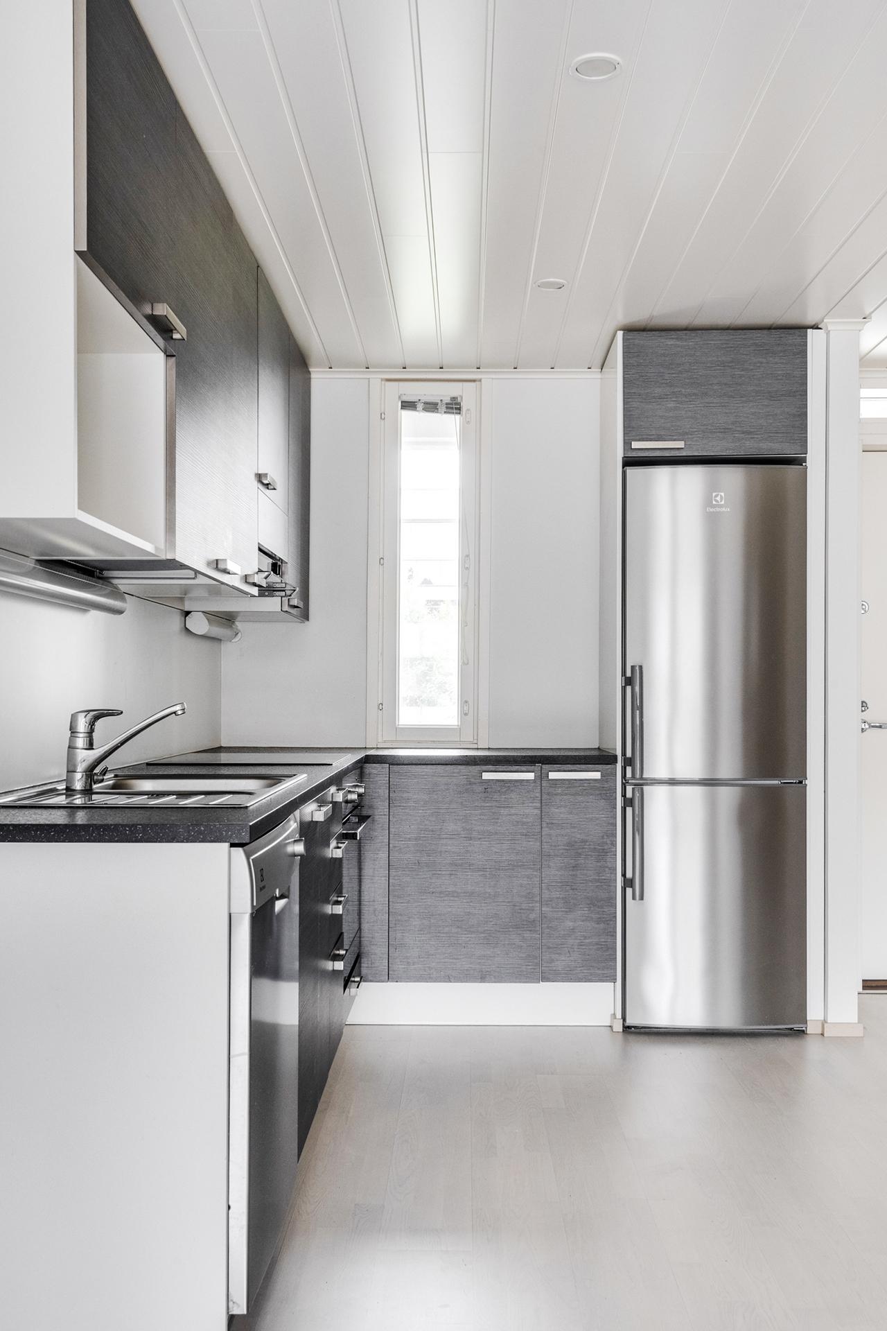 Pirttisuonraitti 1, Vuores, Tampere