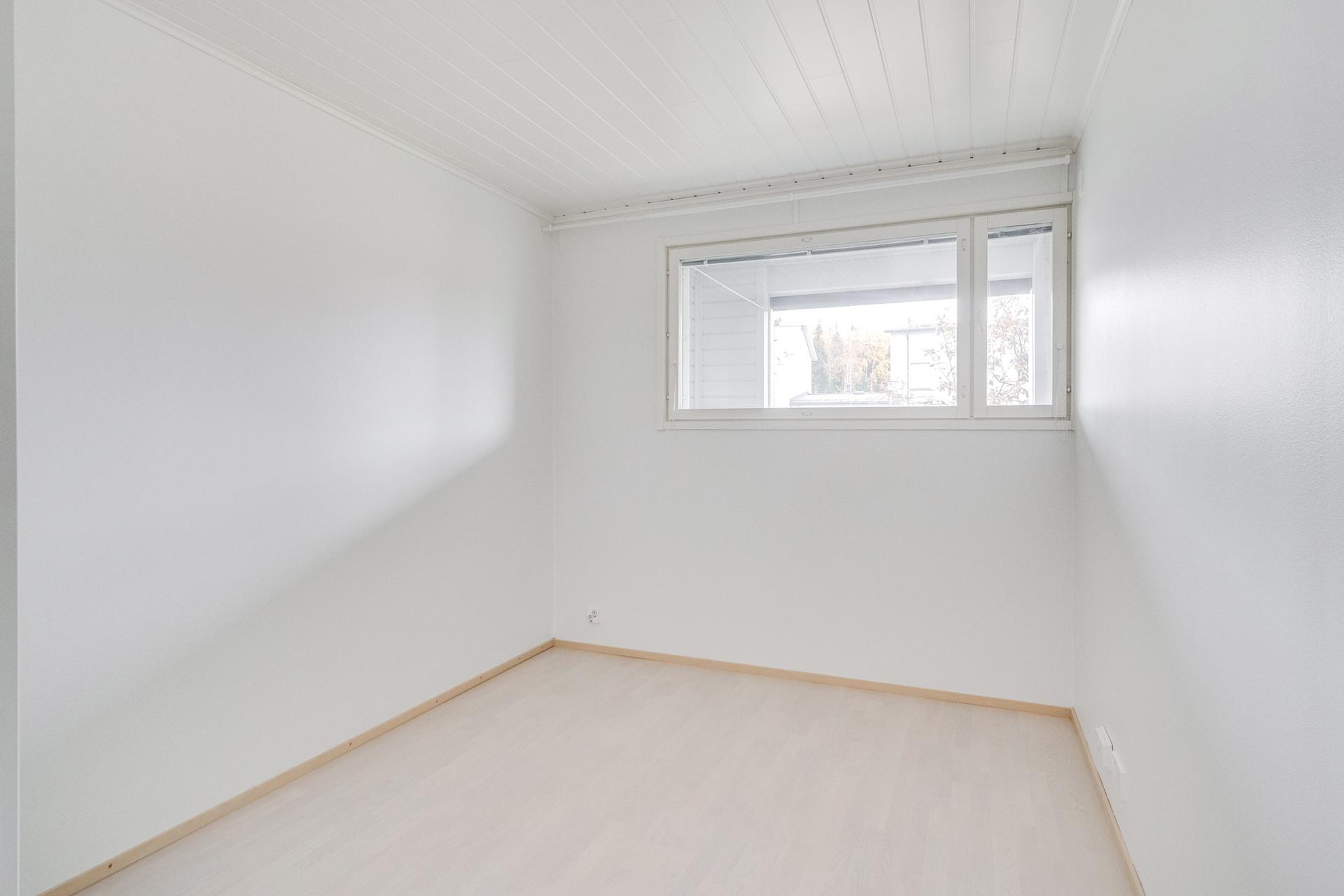 Pirttisuonraitti 1, Vuores, Tampere