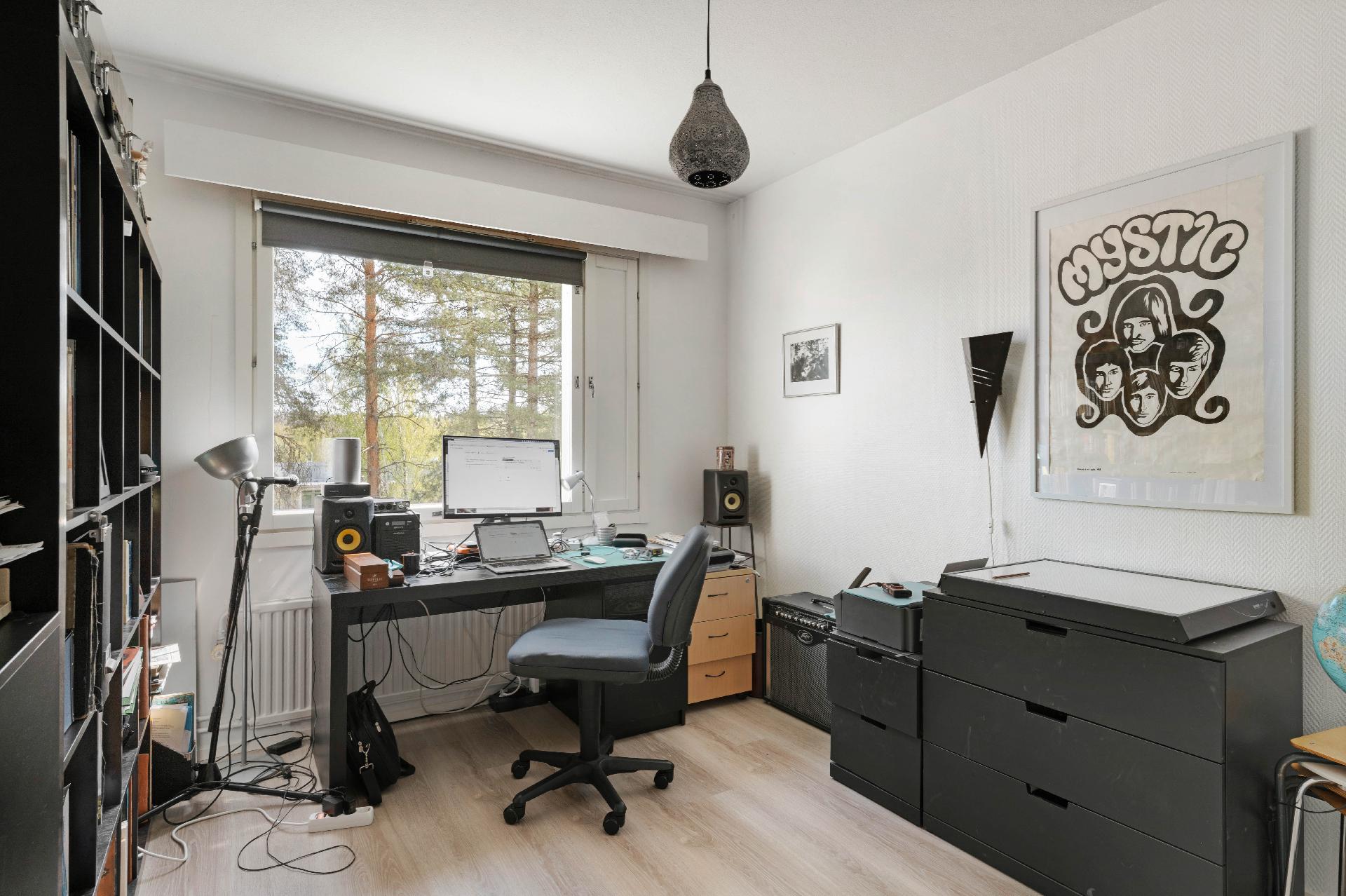 Hopeahaka 6, Gesterby, Kirkkonummi