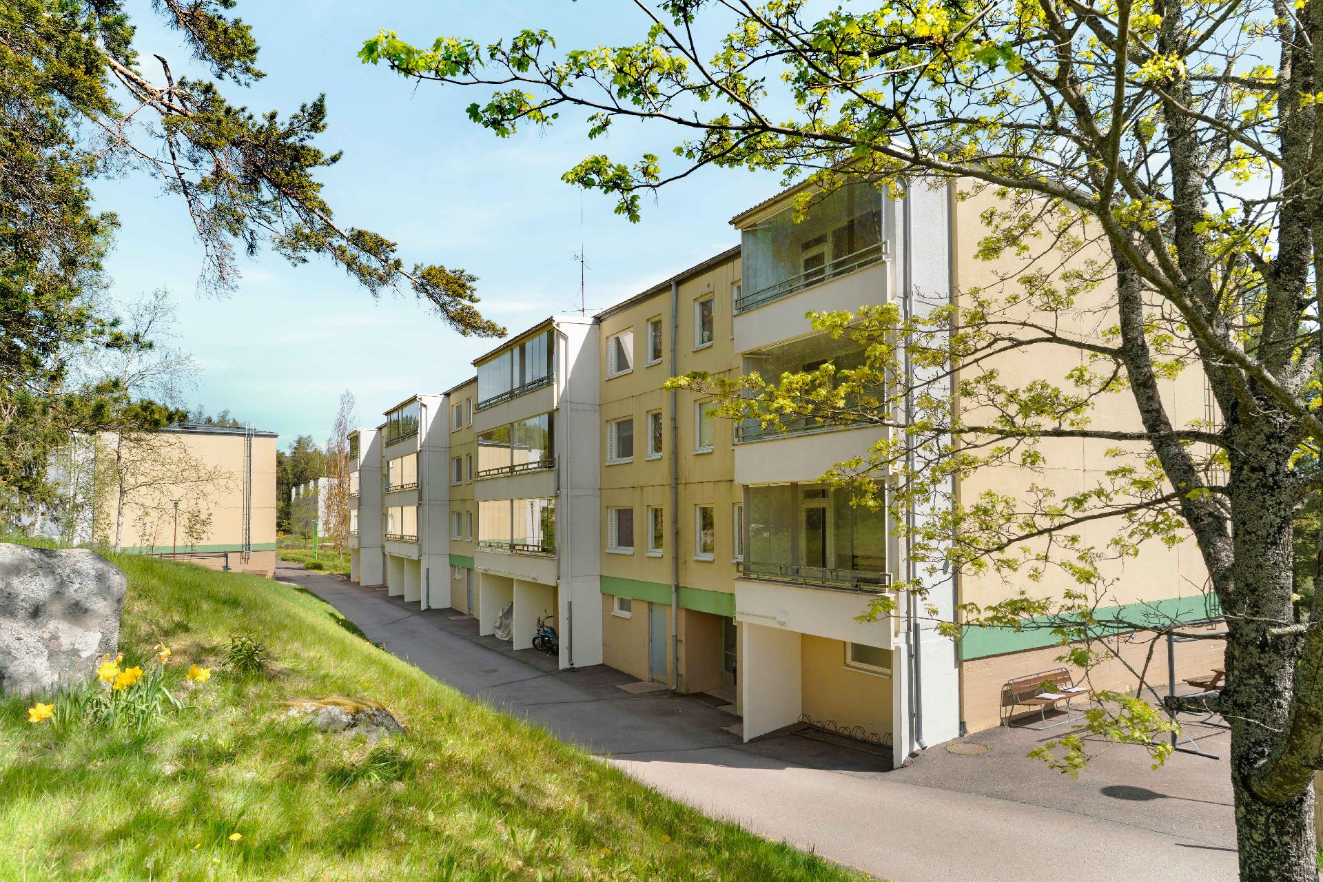 Hopeahaka 6, Gesterby, Kirkkonummi