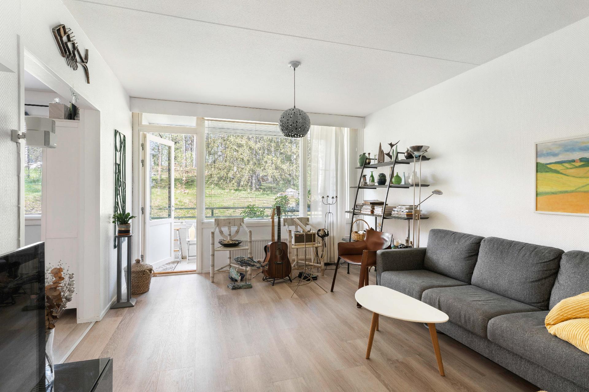 Hopeahaka 6, Gesterby, Kirkkonummi