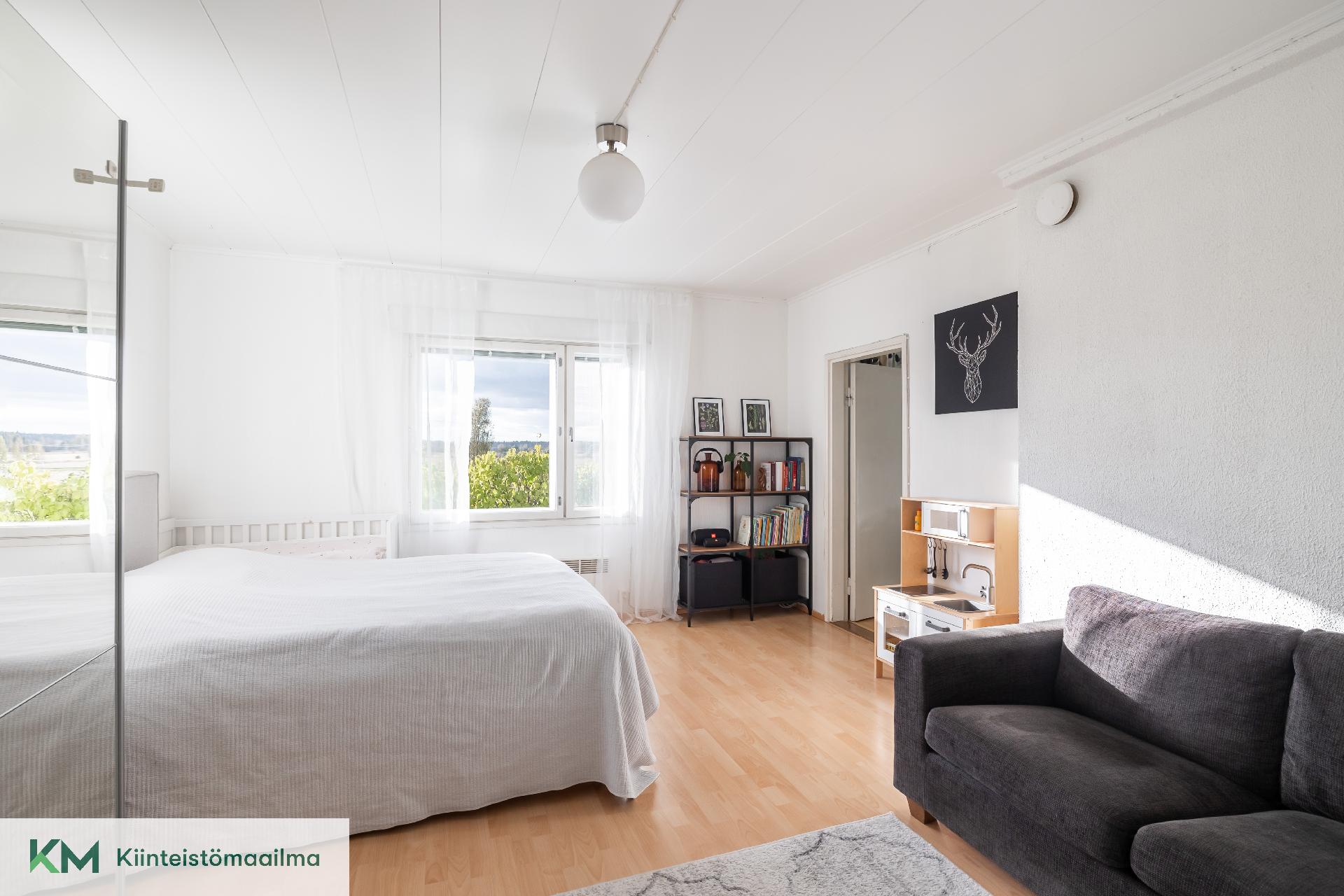 Sahrankatu 22, Ristinkallio, Kotka