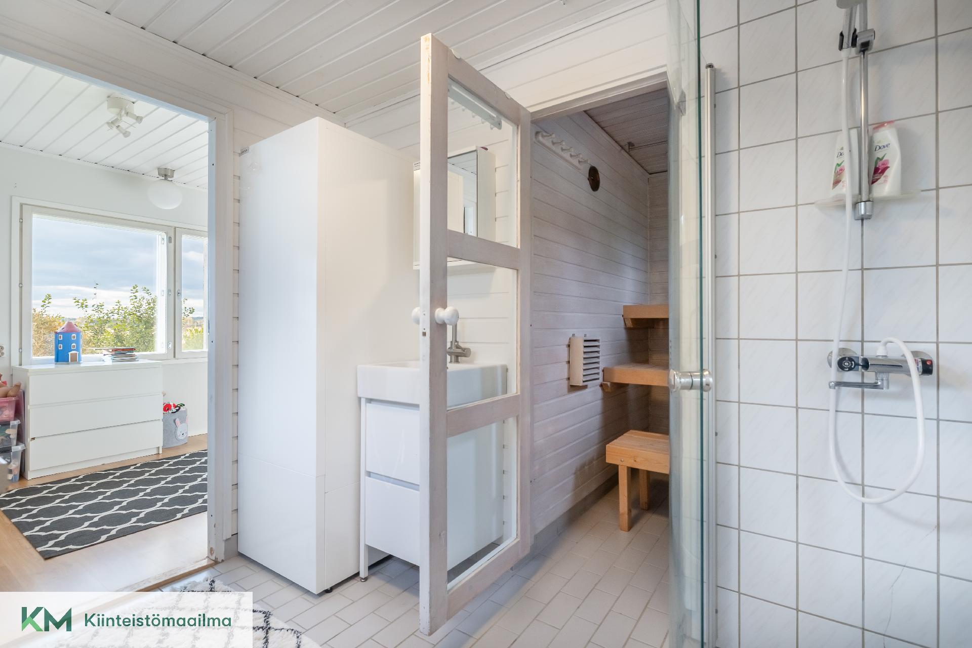 Sahrankatu 22, Ristinkallio, Kotka