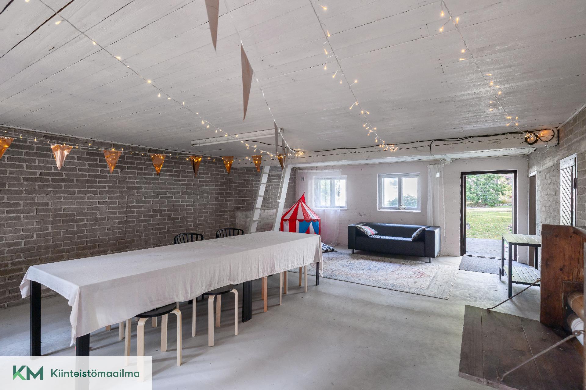 Sahrankatu 22, Ristinkallio, Kotka