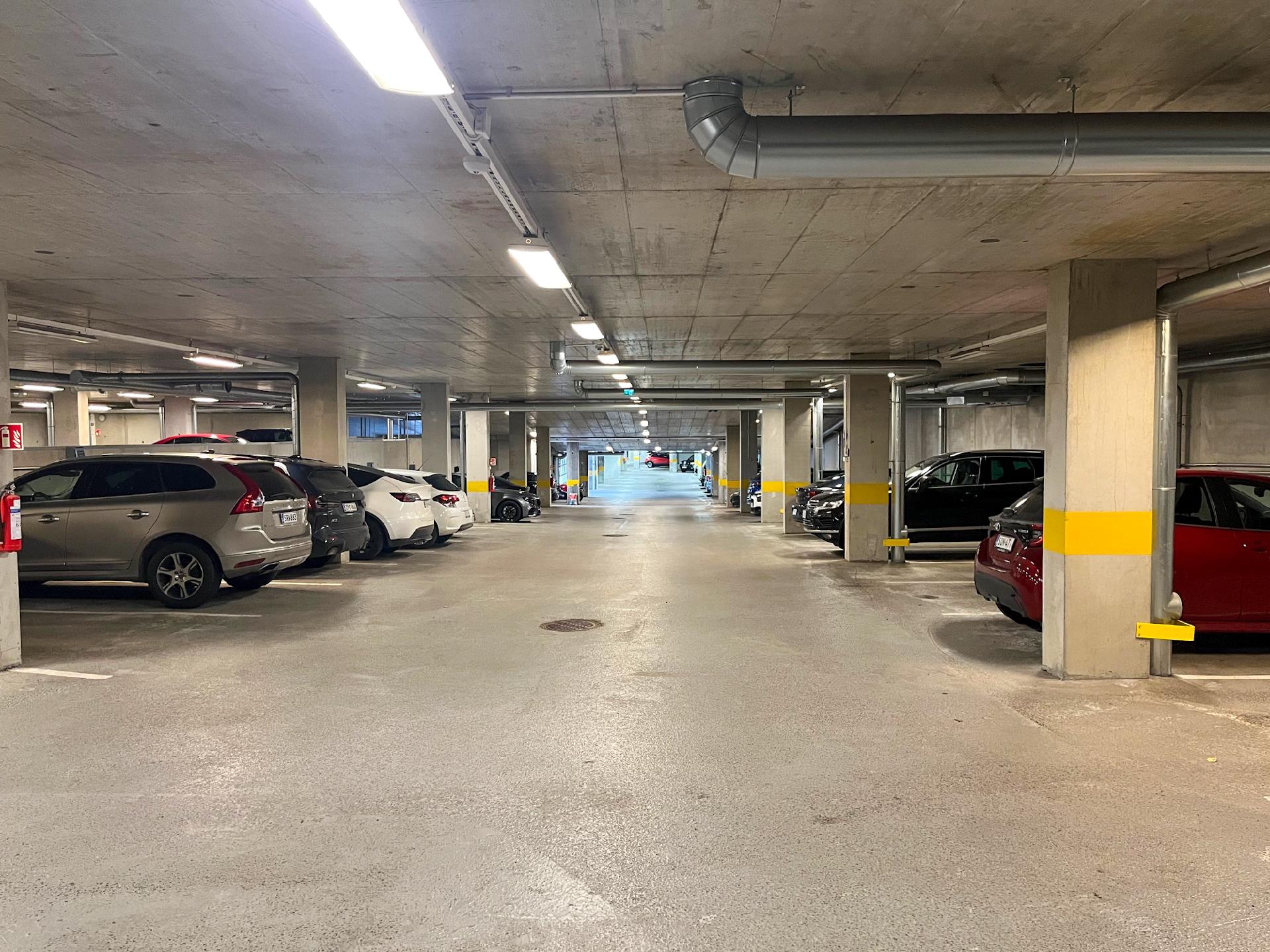 Koirasaarentie 21, Kruunuvuorenranta, Helsinki