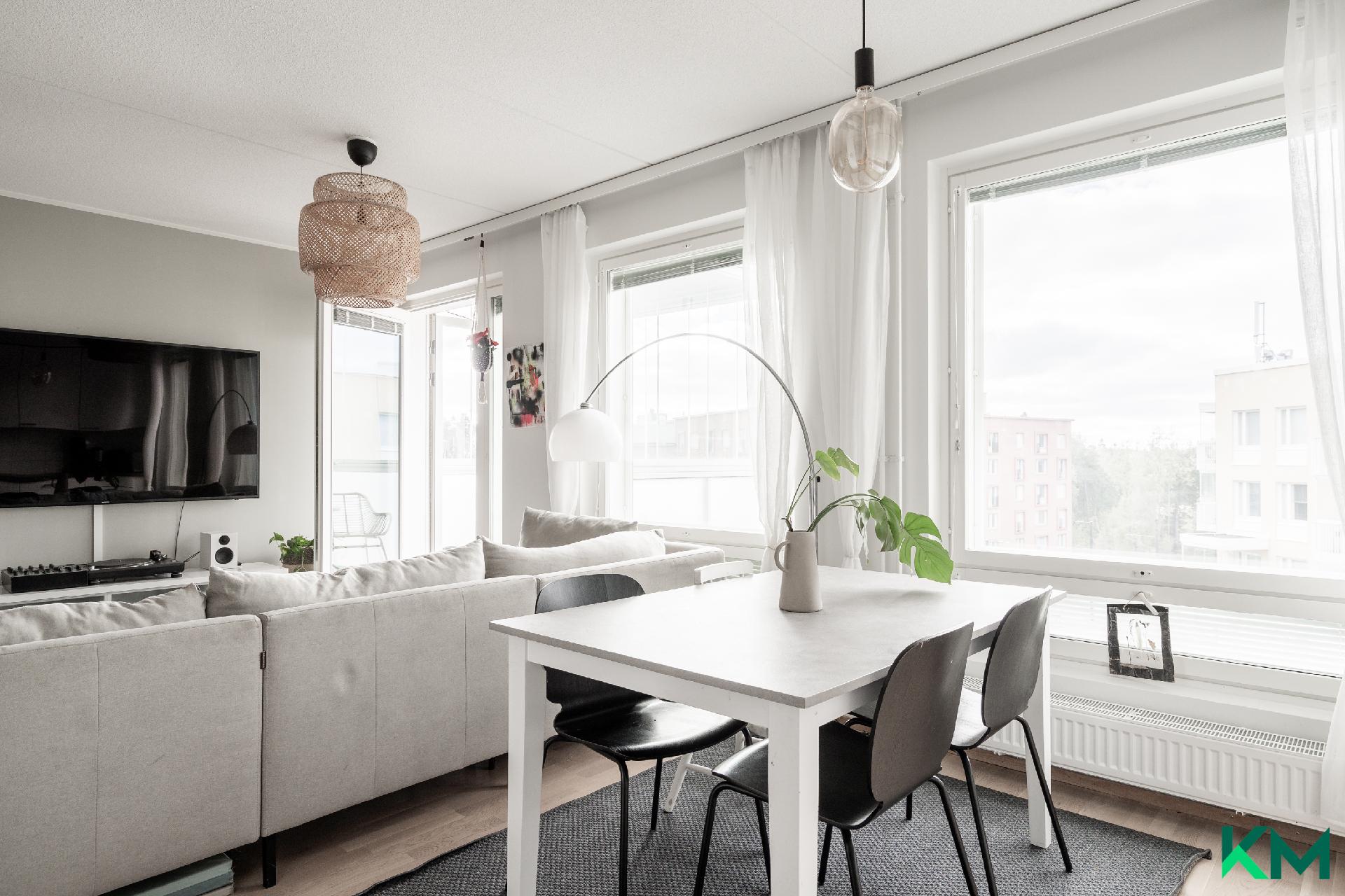 Koirasaarentie 21, Kruunuvuorenranta, Helsinki