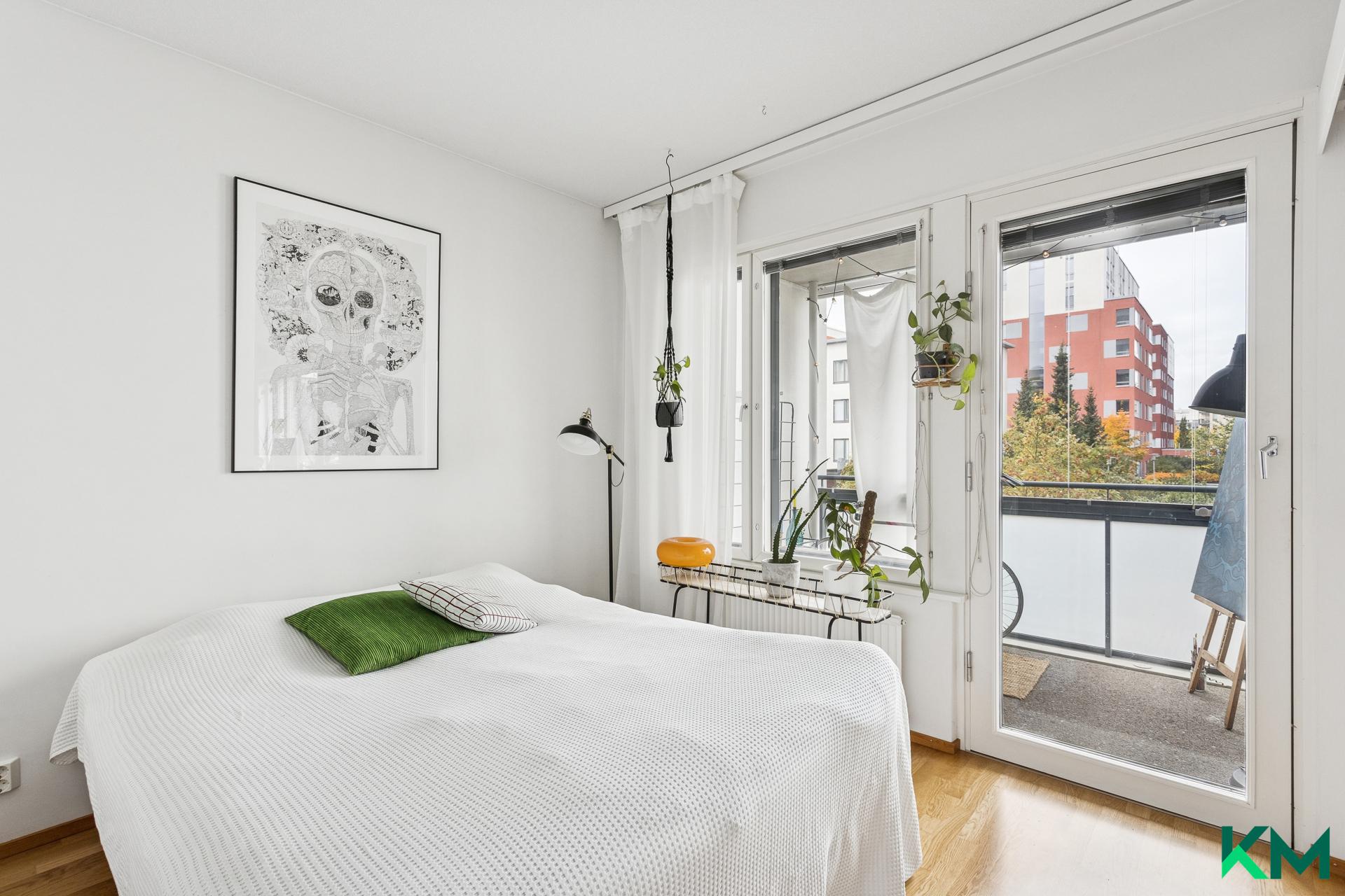 Hitsaajankatu 13, Herttoniemenranta, Helsinki