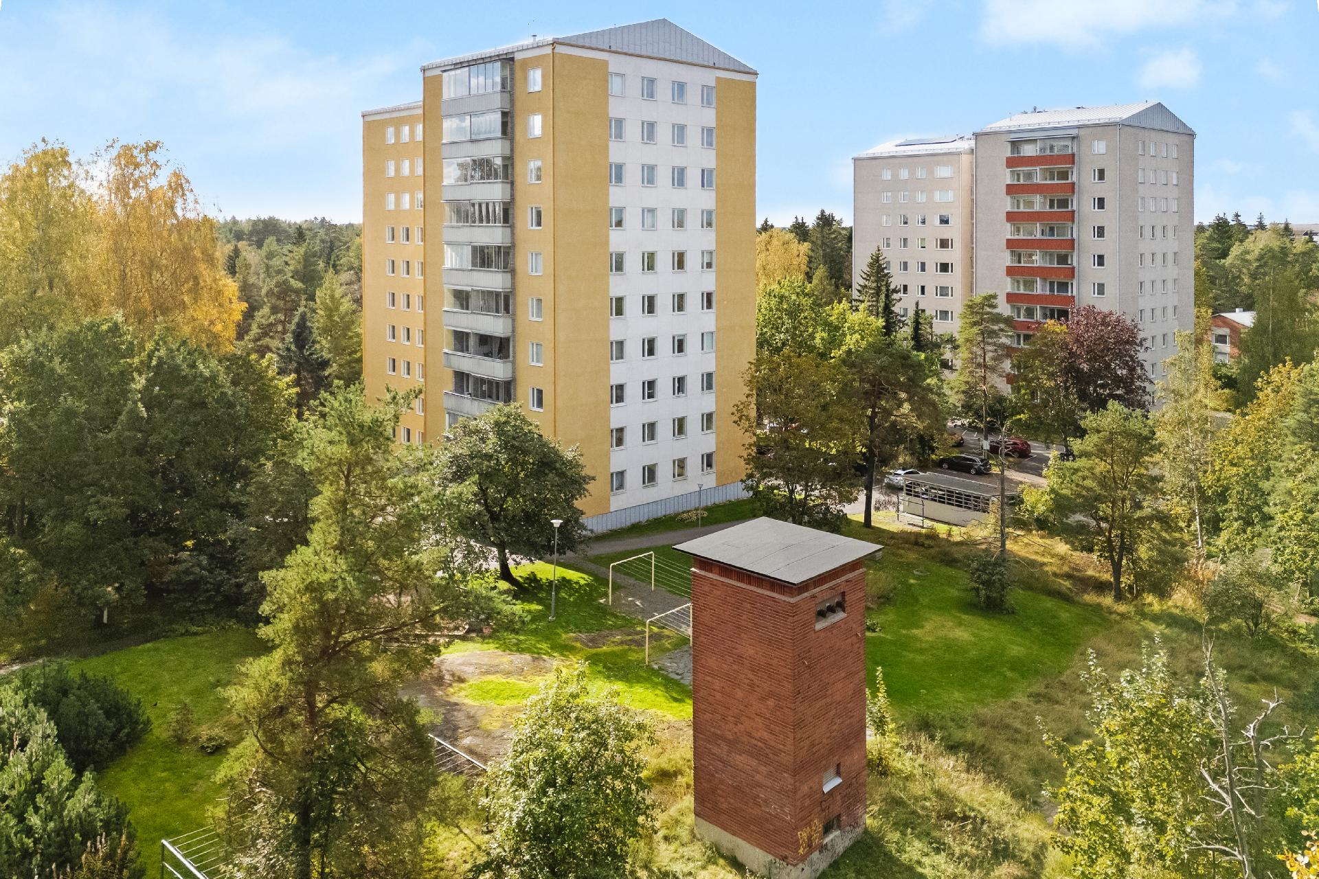 Adolf Lindforsin tie 7, Pohjois-Haaga, Helsinki