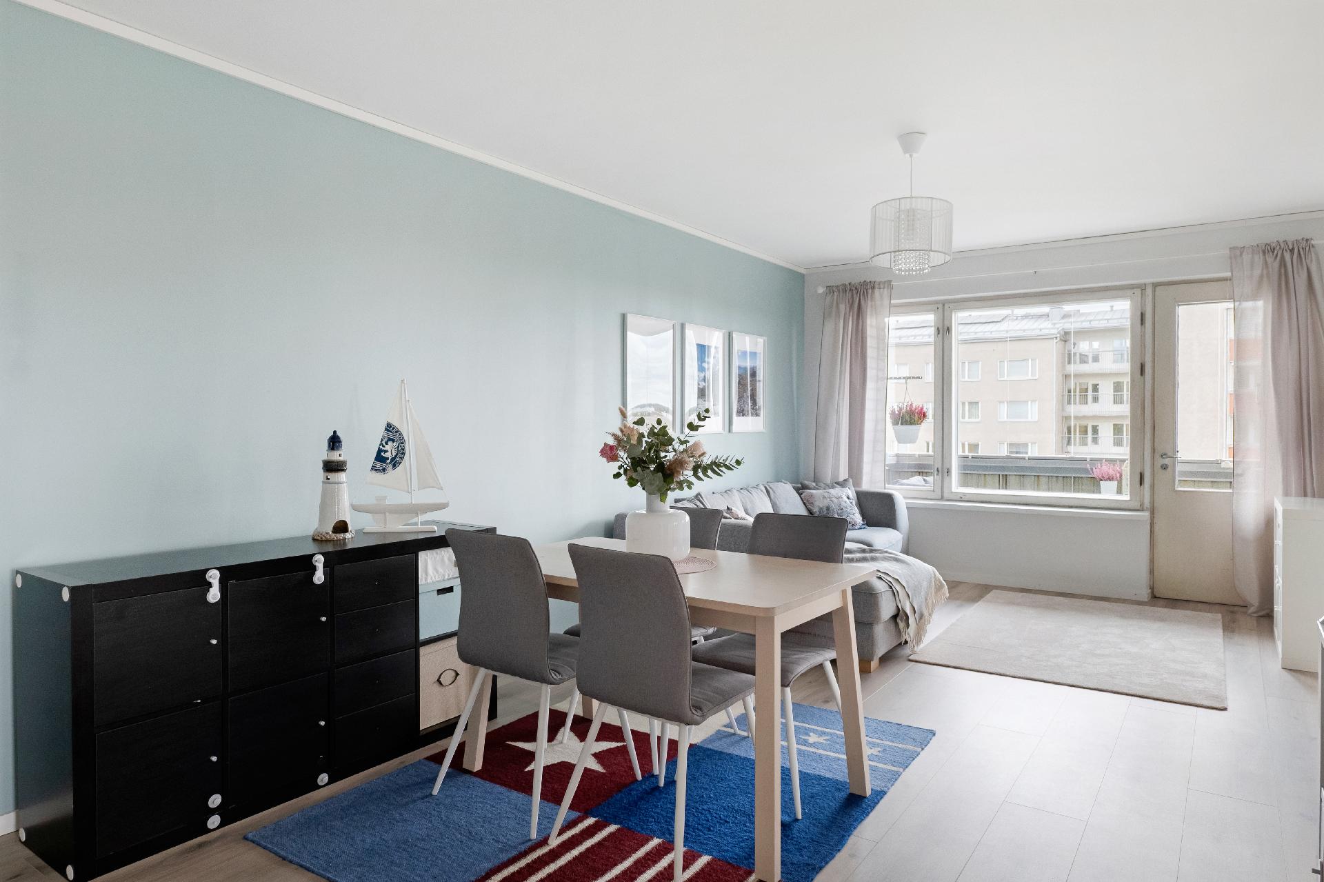 Adolf Lindforsin tie 7, Pohjois-Haaga, Helsinki