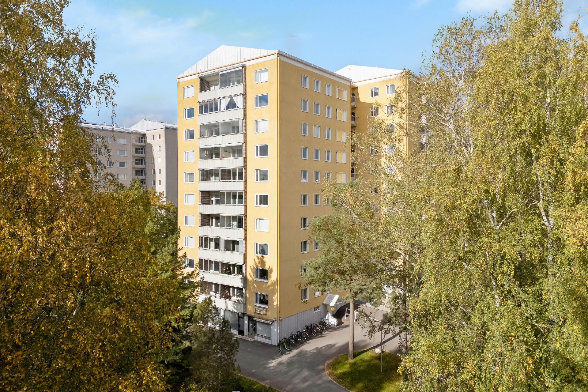 Adolf Lindforsin tie 7, Pohjois-Haaga, Helsinki