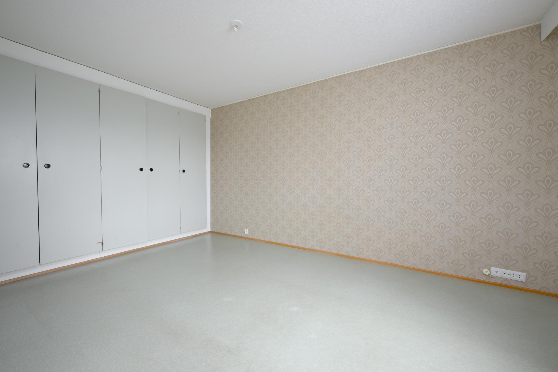 Aleksis Kiven Tie 14, Kirkonkylä, Nurmijärvi