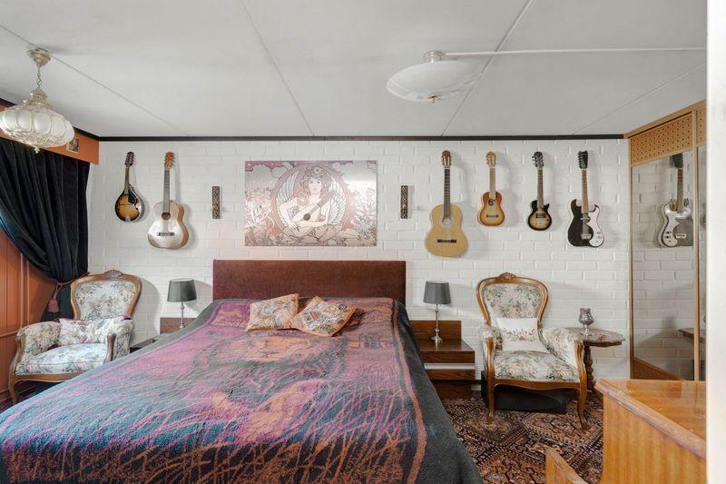 alakerran makuuhuone