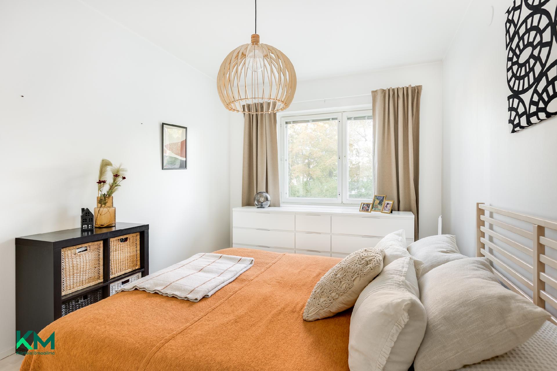 Kollaantie 4, Karjasilta, Oulu