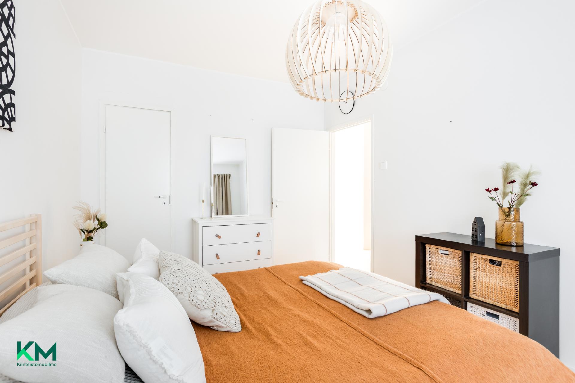 Kollaantie 4, Karjasilta, Oulu