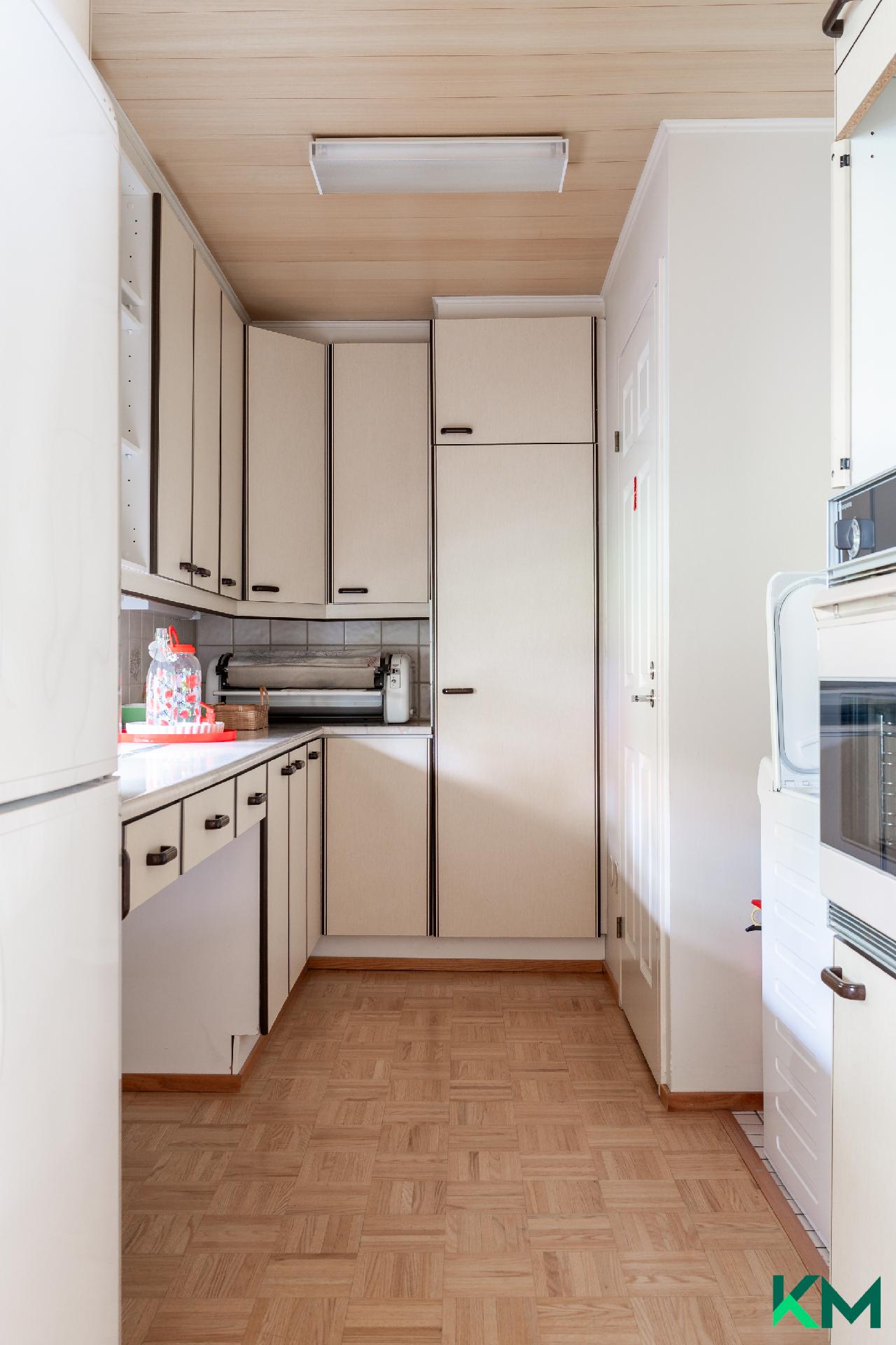 Kiertotähdentie 21, Matari, Vantaa