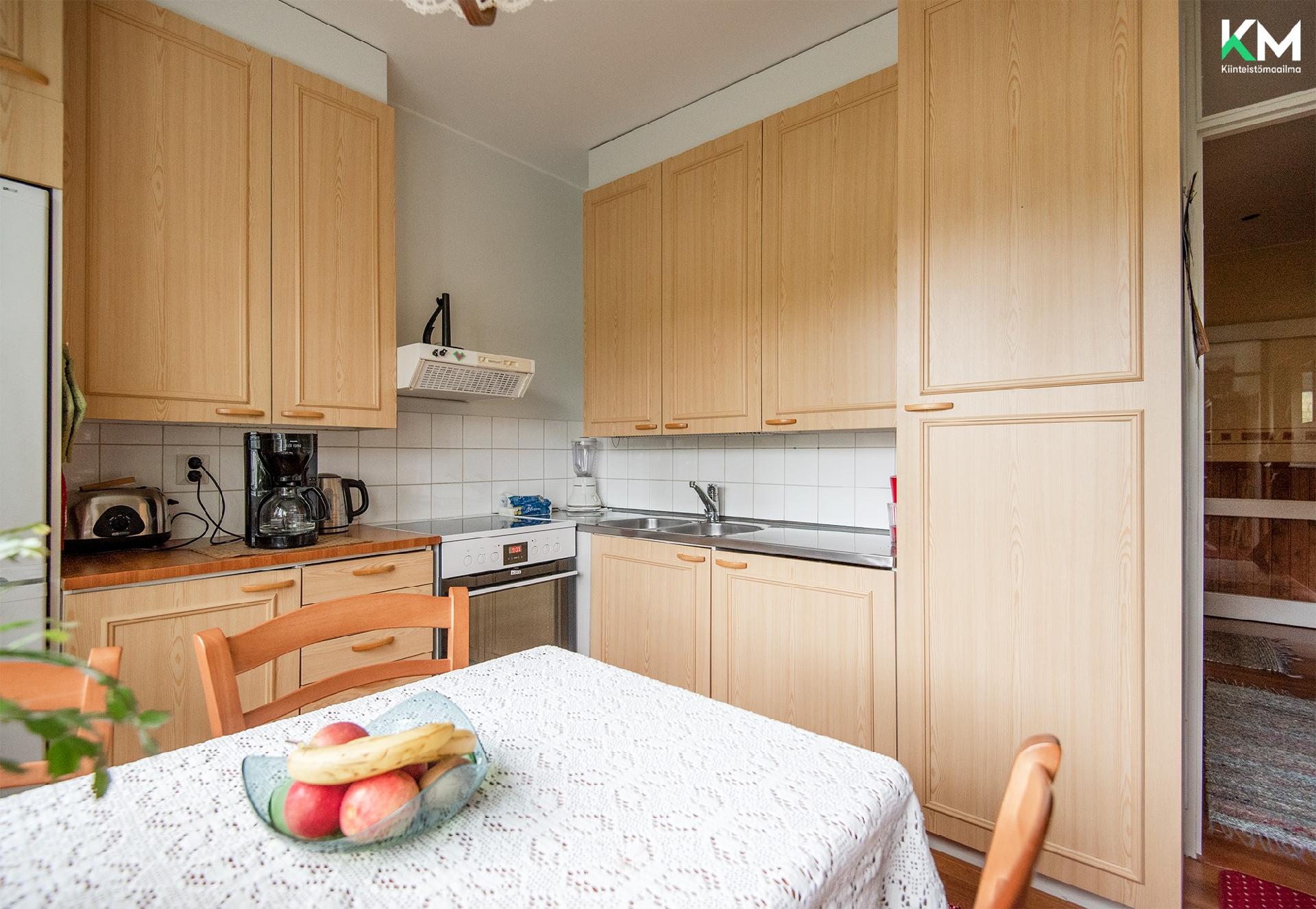 Parolanpolku 14, Runosmäki, Turku