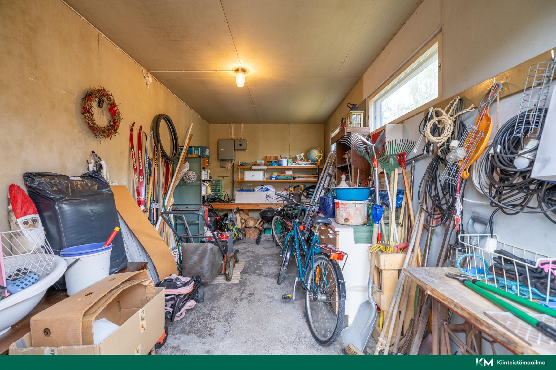 Allinkuja 9, Hirvensalmi