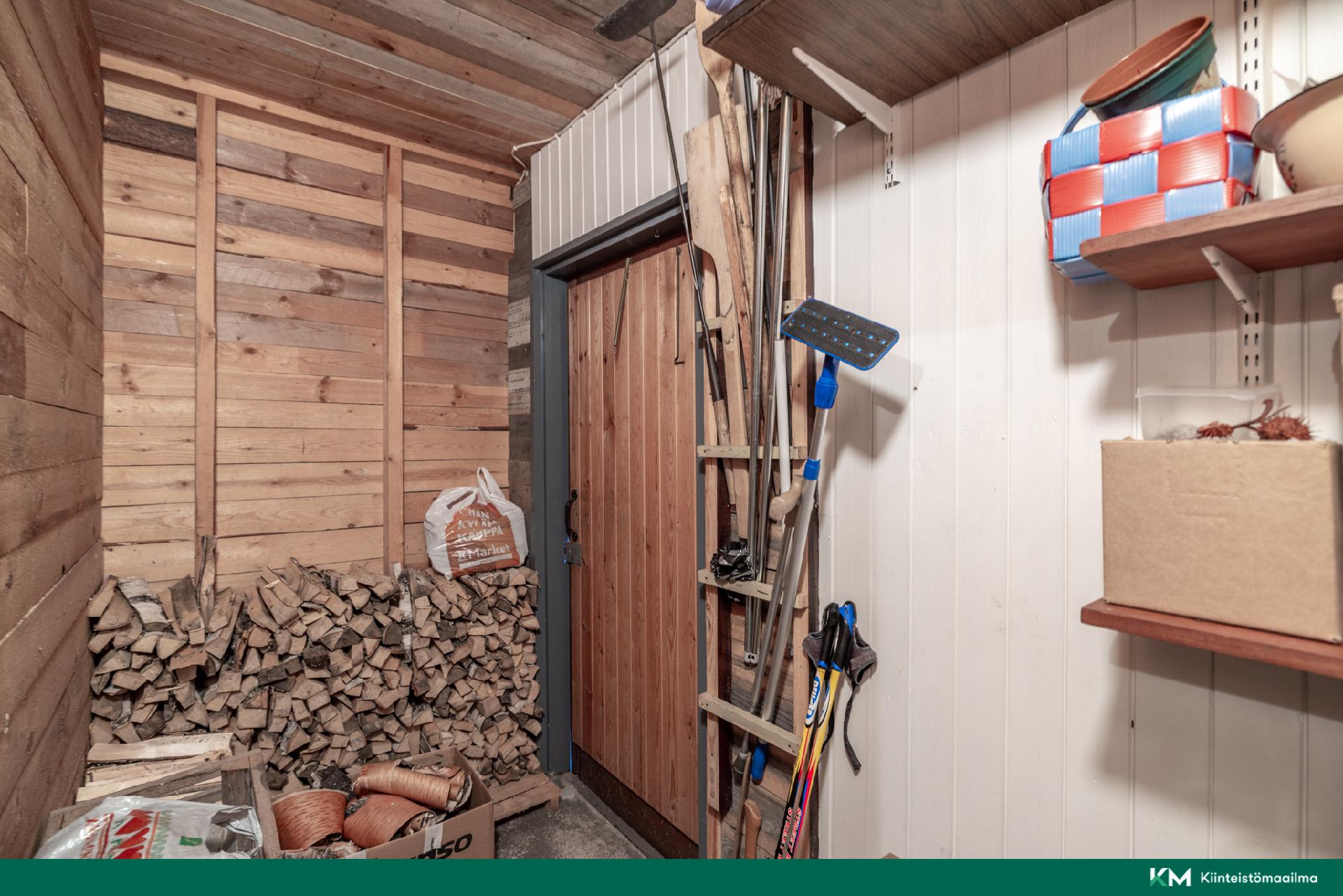 Allinkuja 9, Hirvensalmi