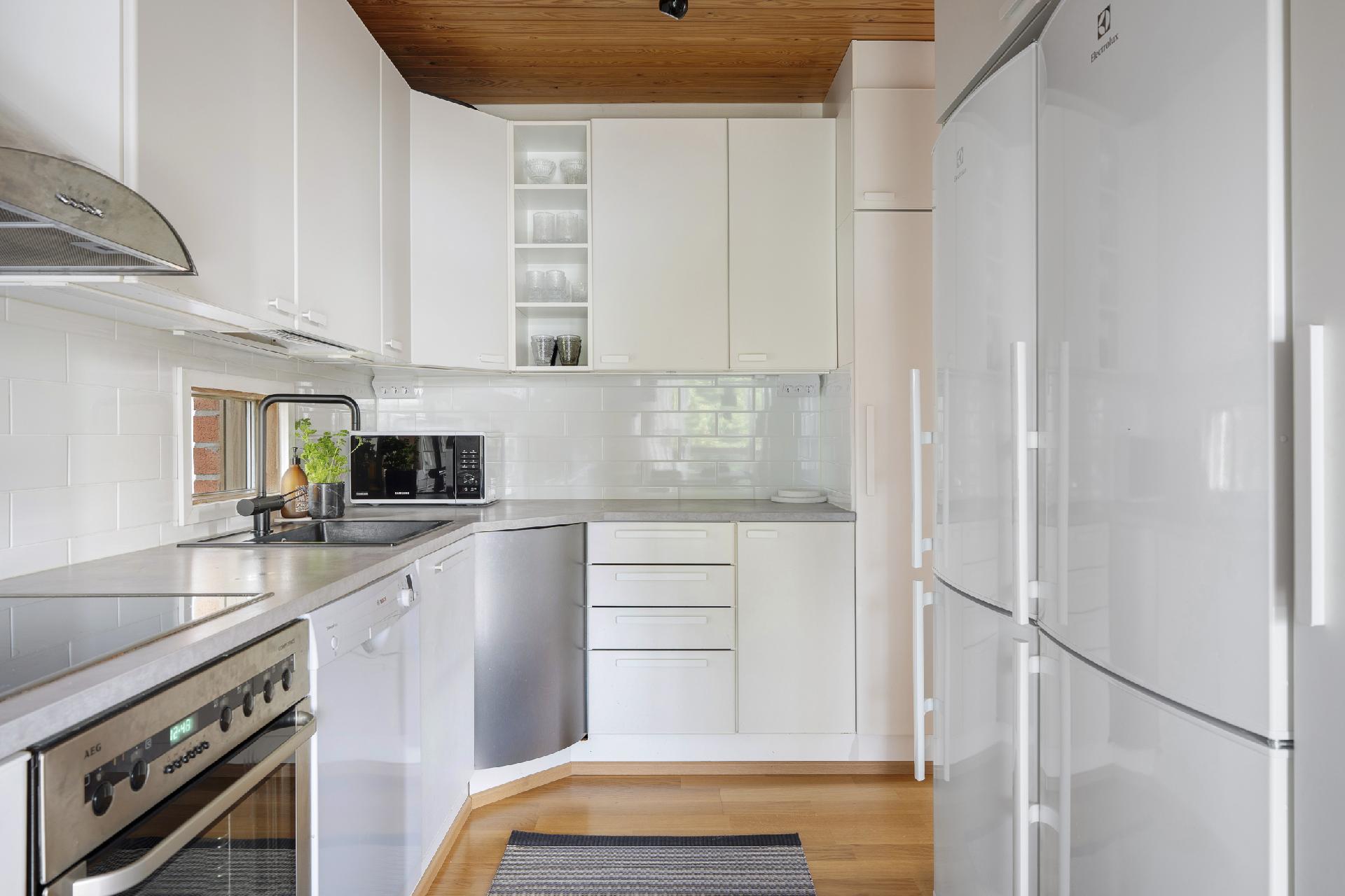 Metsänvartijantie 12, Laaksolahti, Espoo