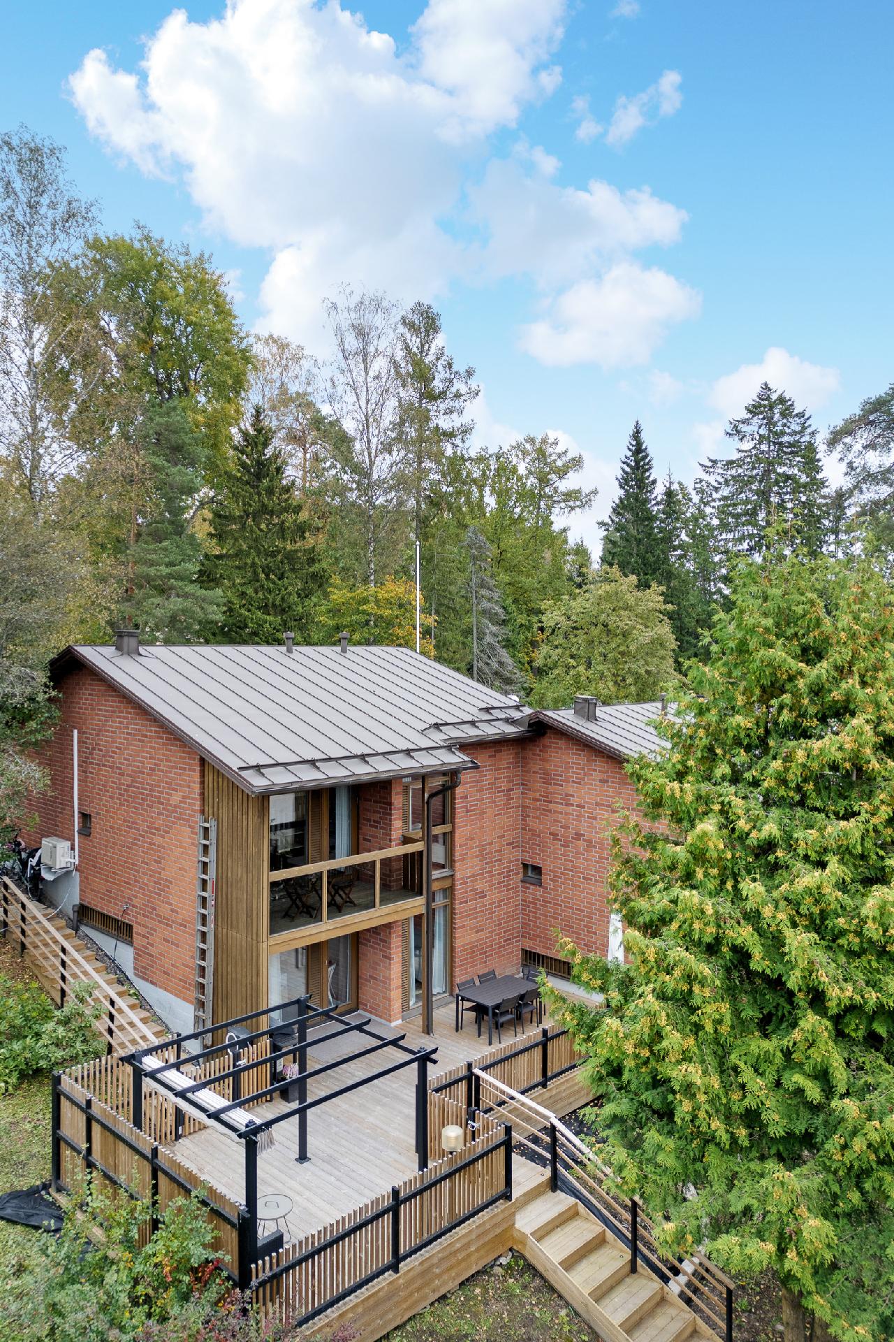 Metsänvartijantie 12, Laaksolahti, Espoo