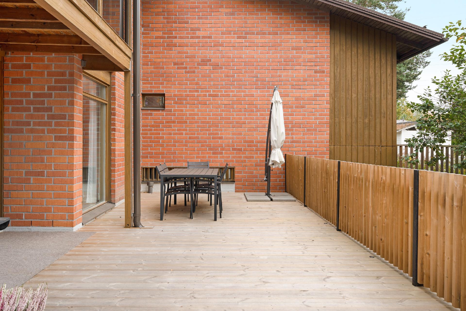 Metsänvartijantie 12, Laaksolahti, Espoo