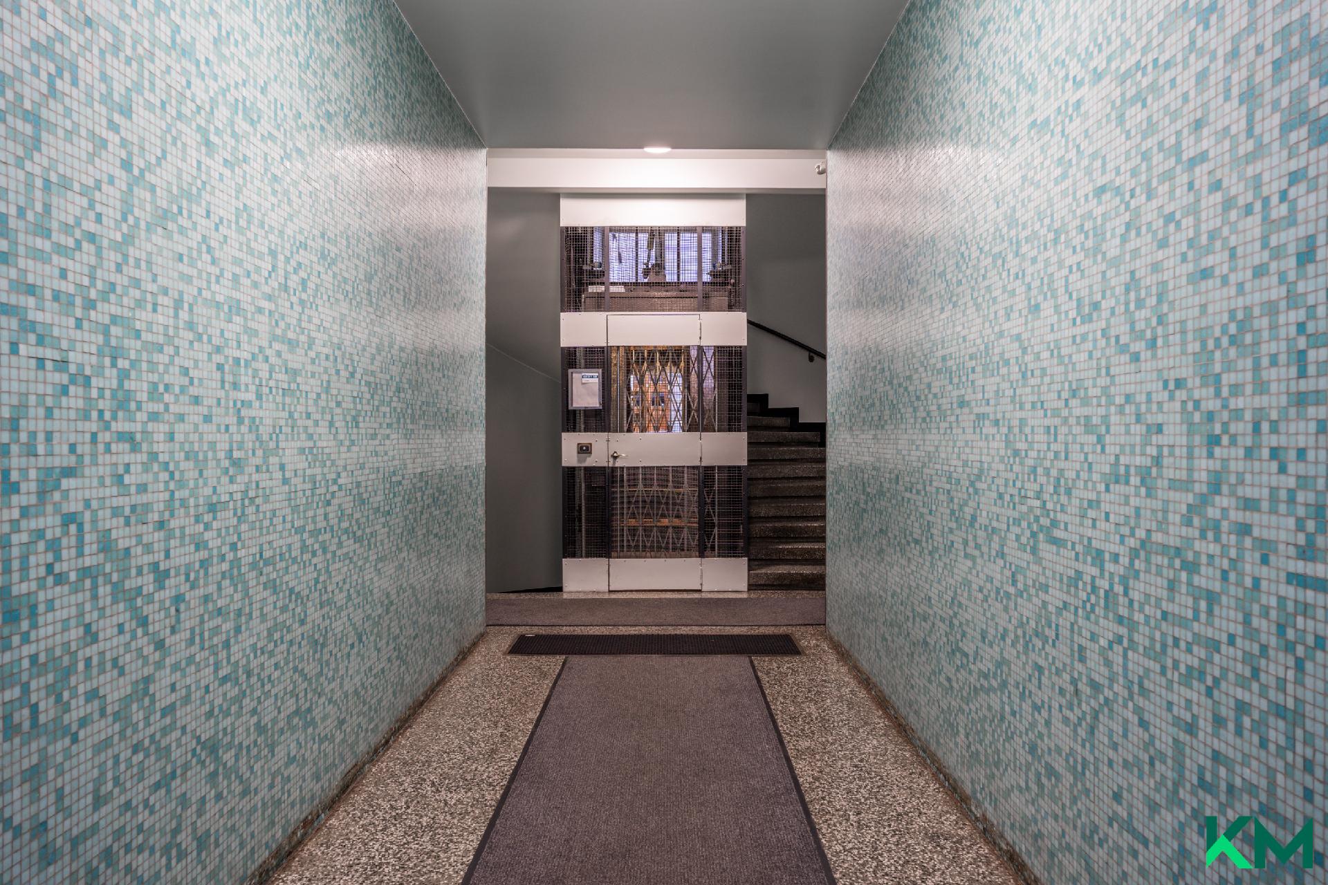 Abrahaminkatu 8, Kamppi, Helsinki