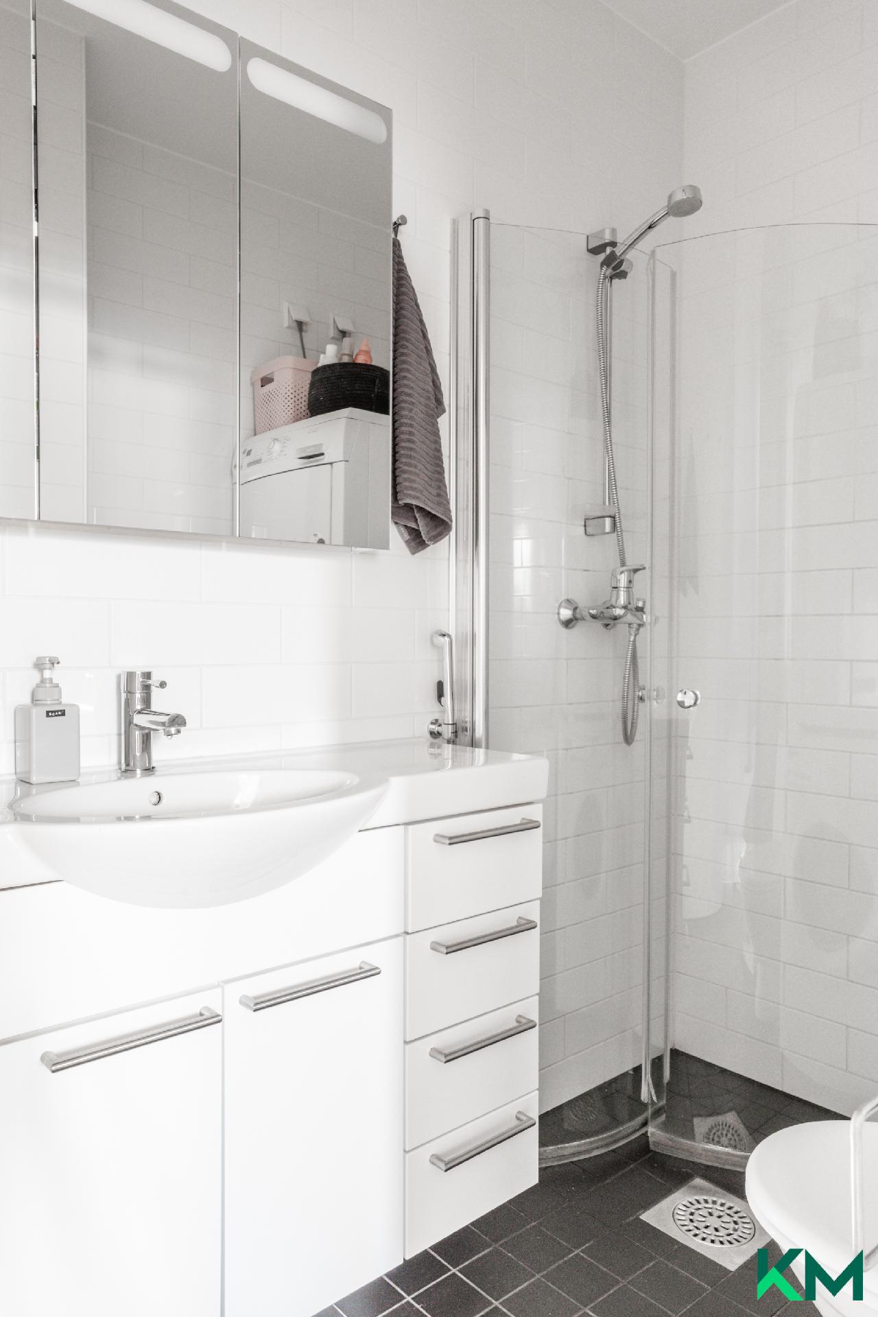 Abrahaminkatu 8, Kamppi, Helsinki