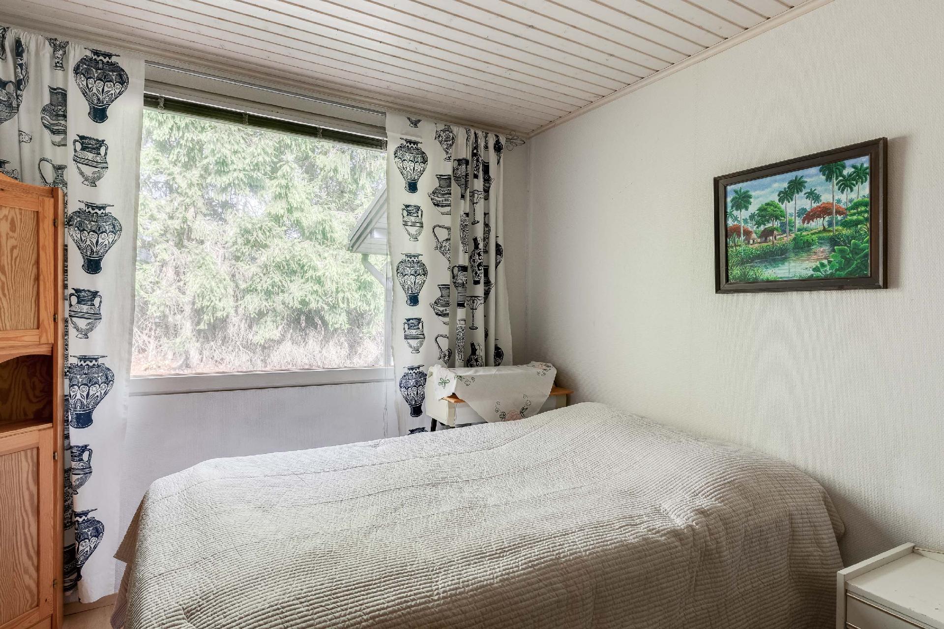 Jakokunnantie 22, Länsi-Pakila, Helsinki