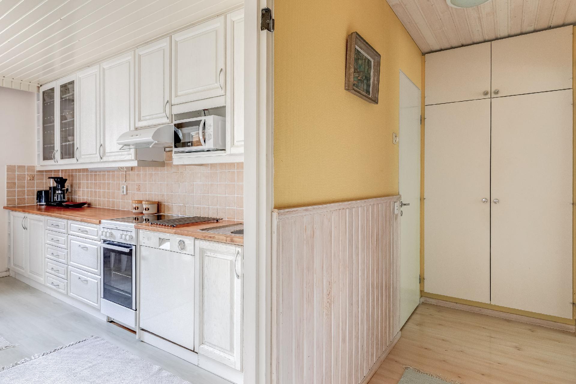 Jakokunnantie 22, Länsi-Pakila, Helsinki