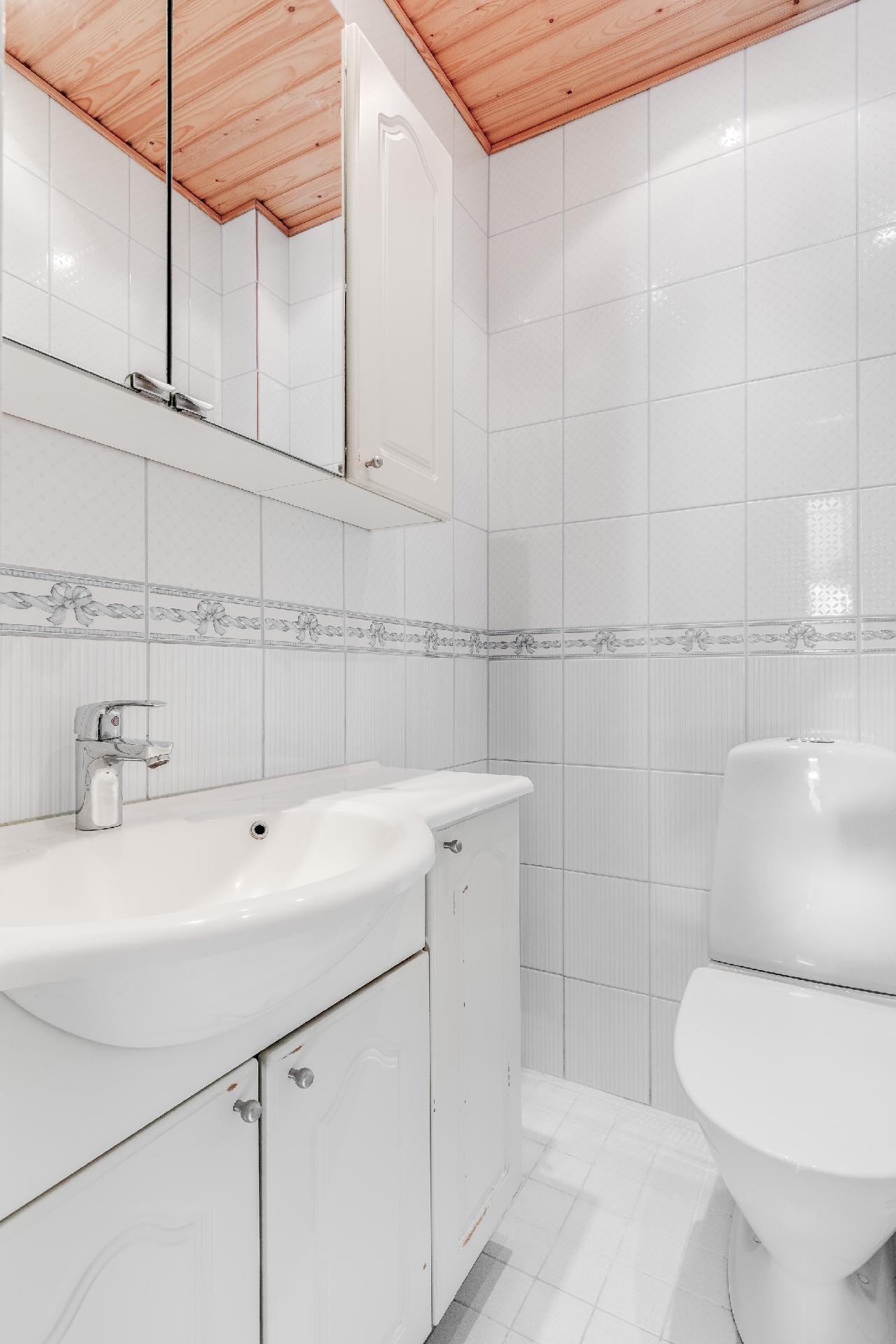 Jakokunnantie 22, Länsi-Pakila, Helsinki