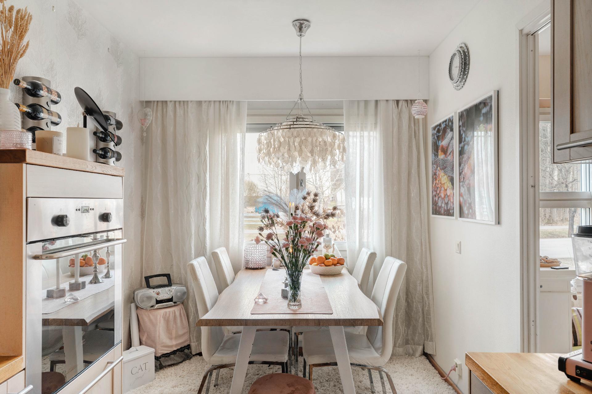 Puistokalliontie 1, Lindal, Kirkkonummi