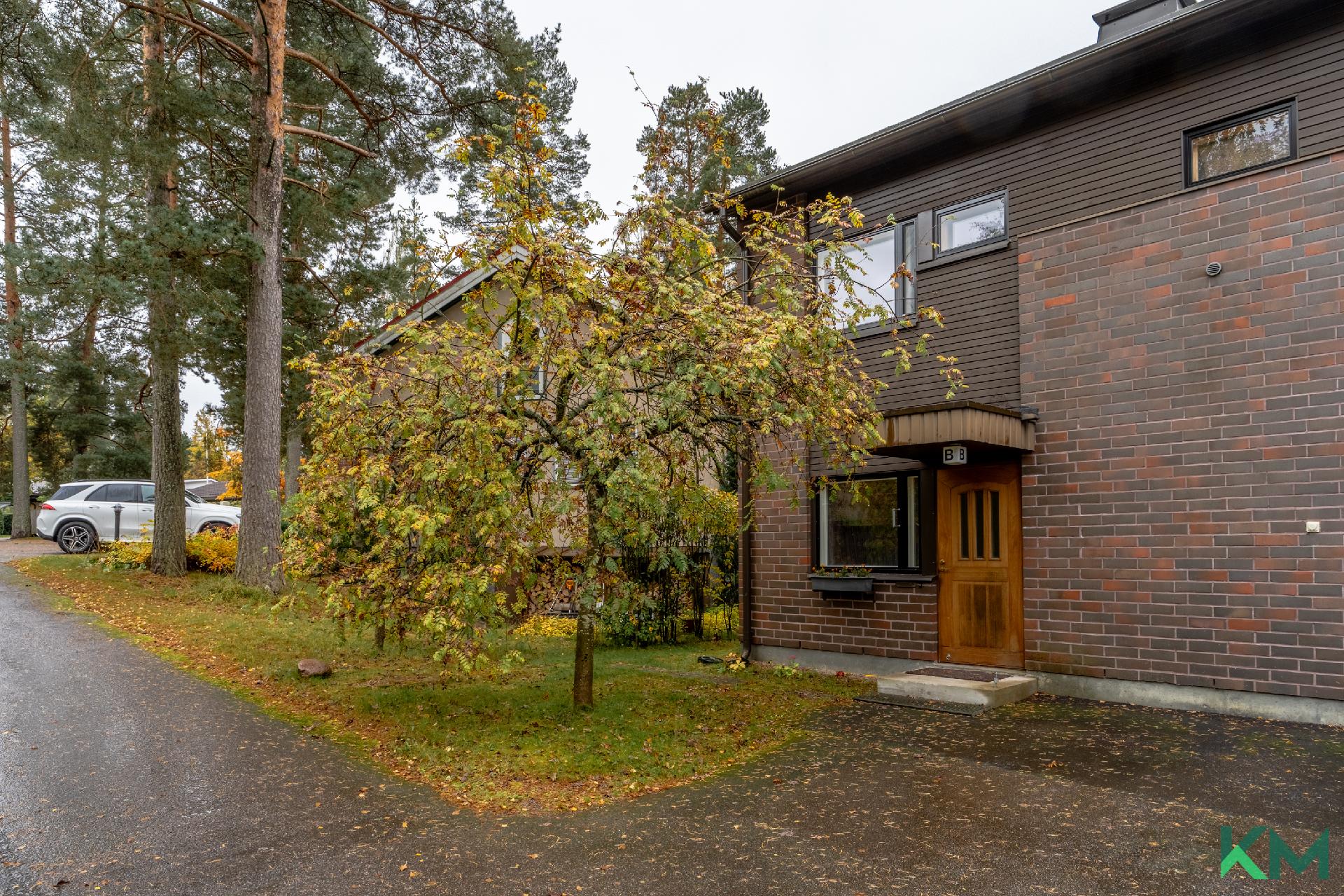 Vuokselantie 8, Laajalahti, Espoo