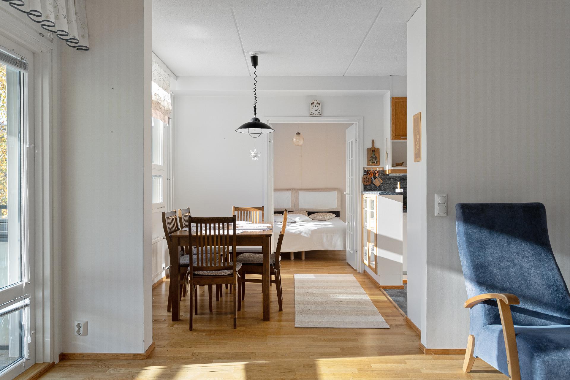 Valimontie 12, Keskusta, Kouvola