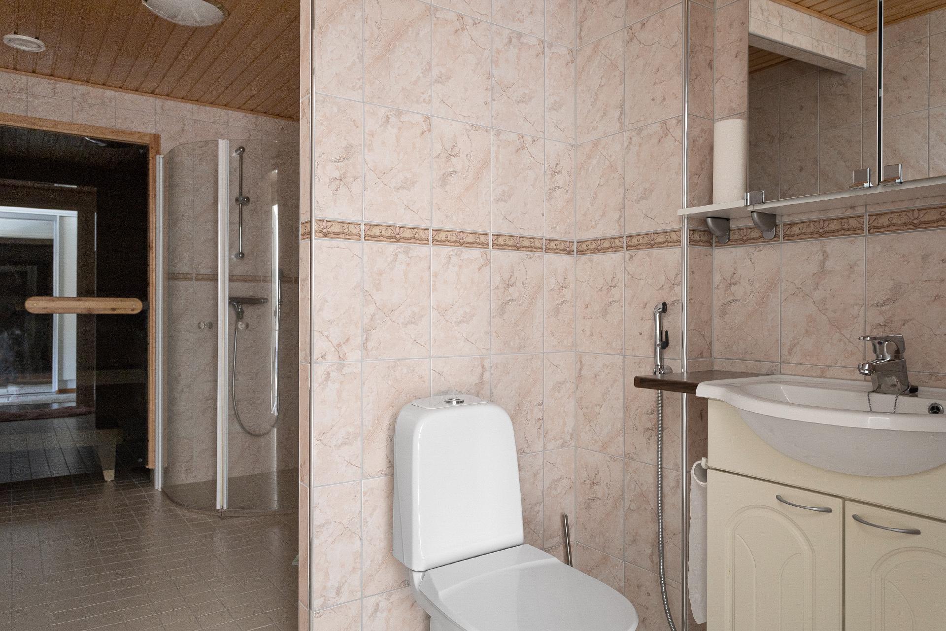 Valimontie 12, Keskusta, Kouvola