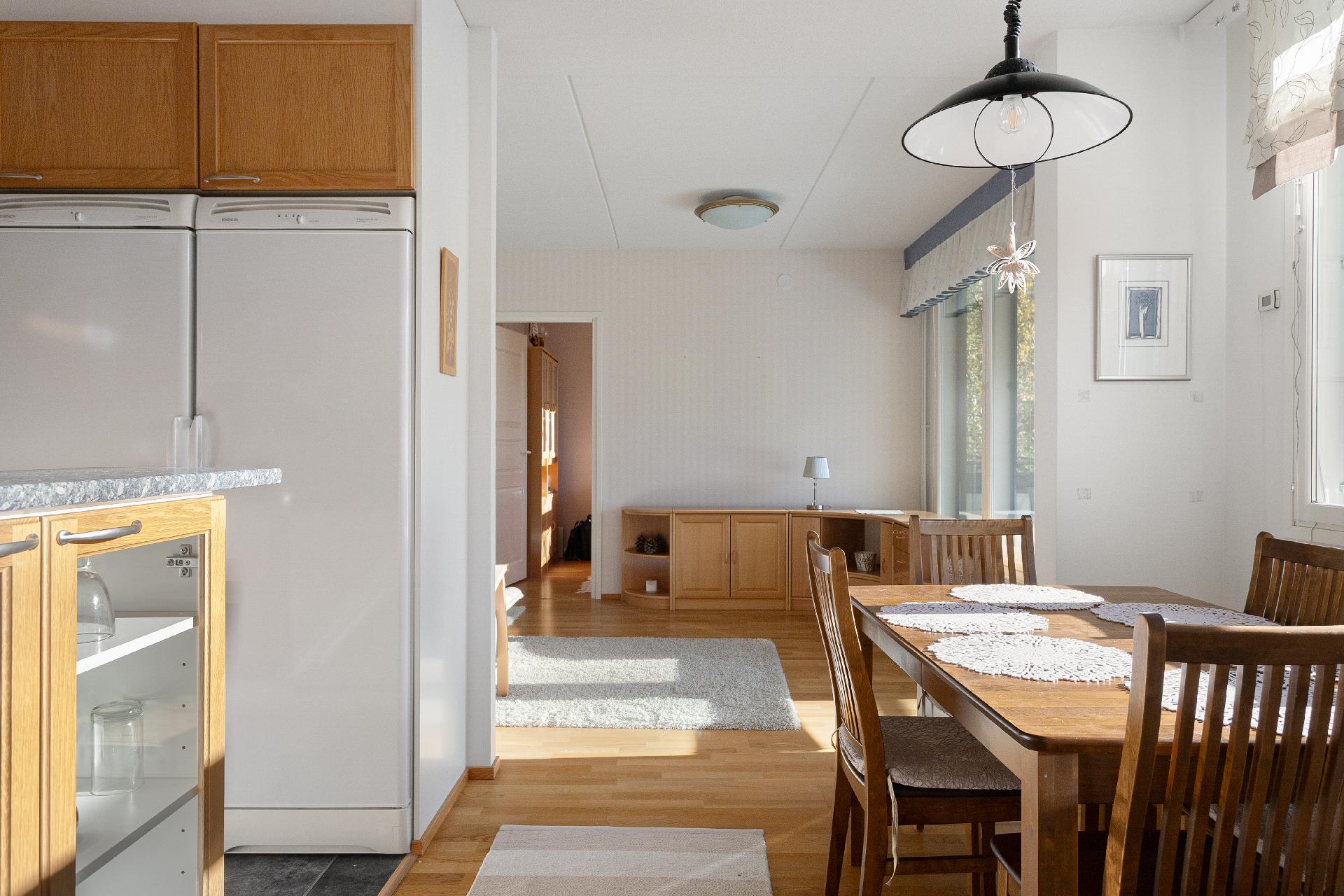 Valimontie 12, Keskusta, Kouvola